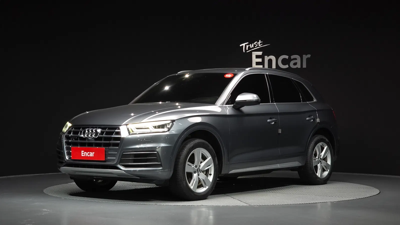 Audi Q5 (FY) 40 TDI Quattro Premium 2020 — photo 1 sur 20