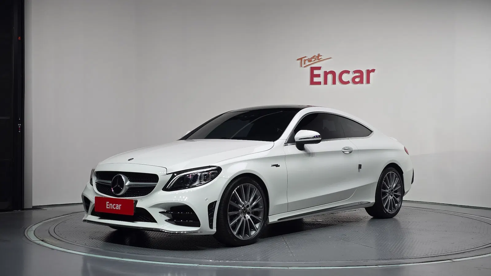 Mercedes-Benz Classe C C200 Coupé (W205) 2023 — photo 1 sur 38