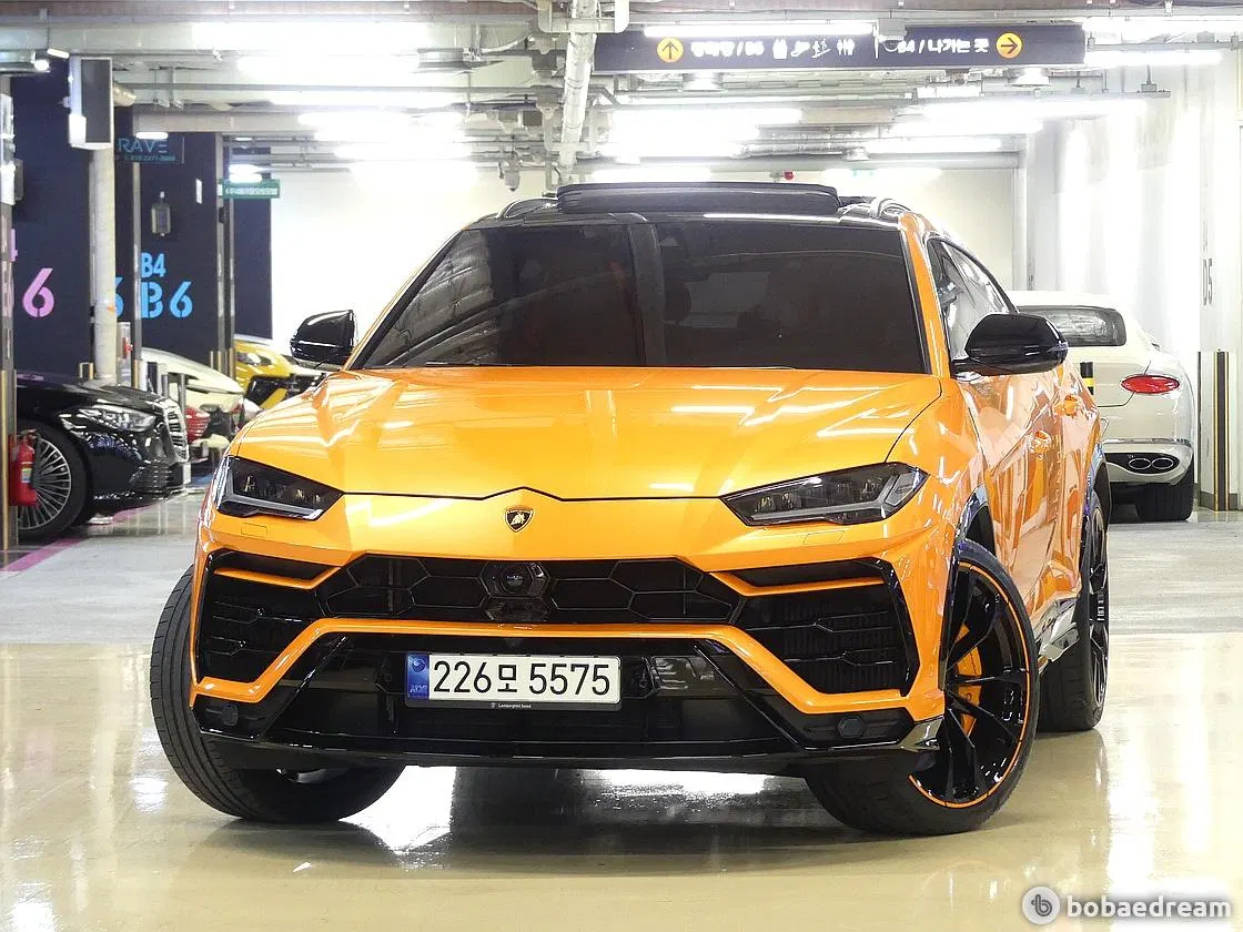 Lamborghini Urus 4.0 V8 2021 — photo 1 sur 26