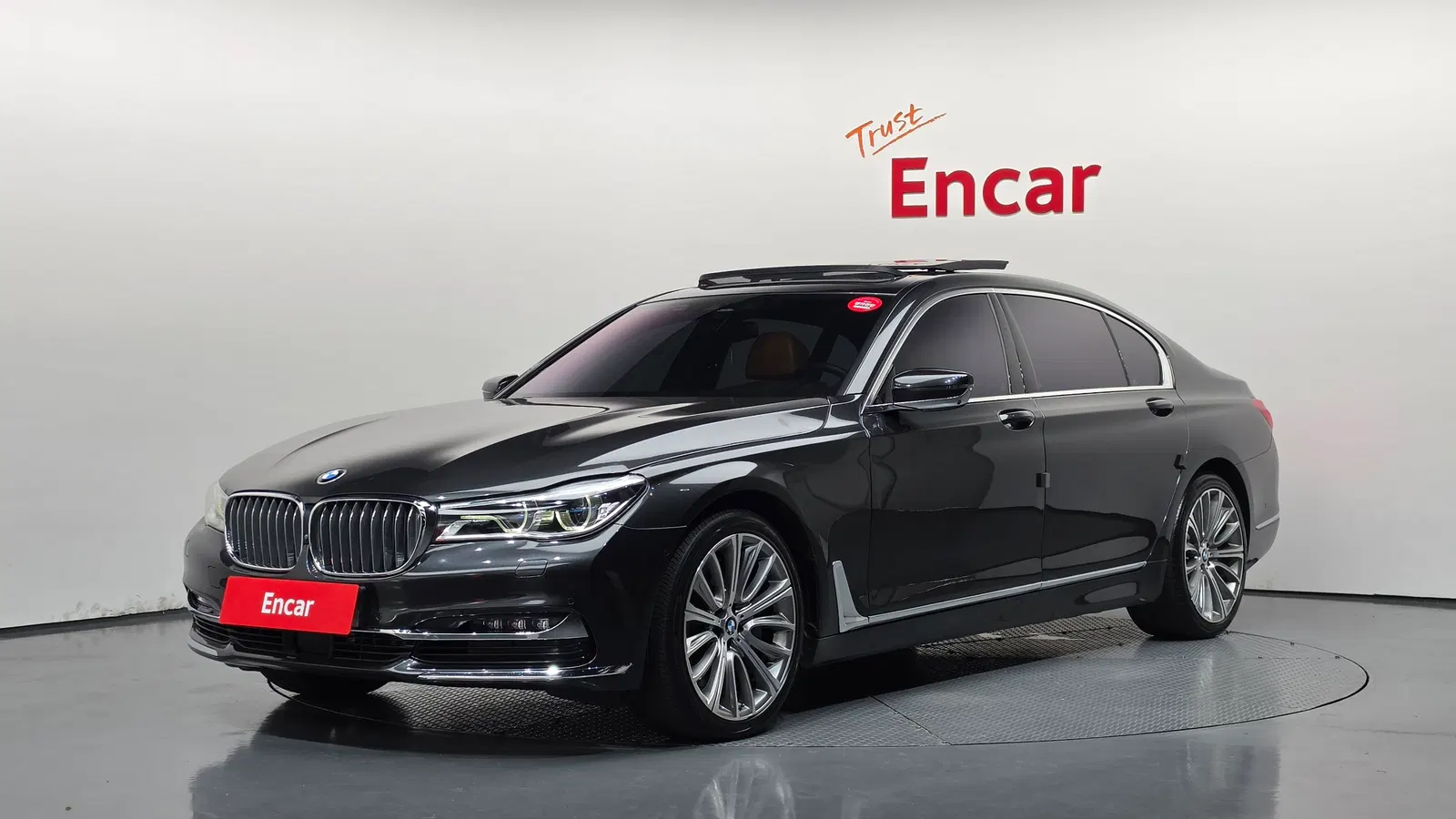 BMW Série 7 (G11) 750Li xDrive 2018 — photo 1 sur 37