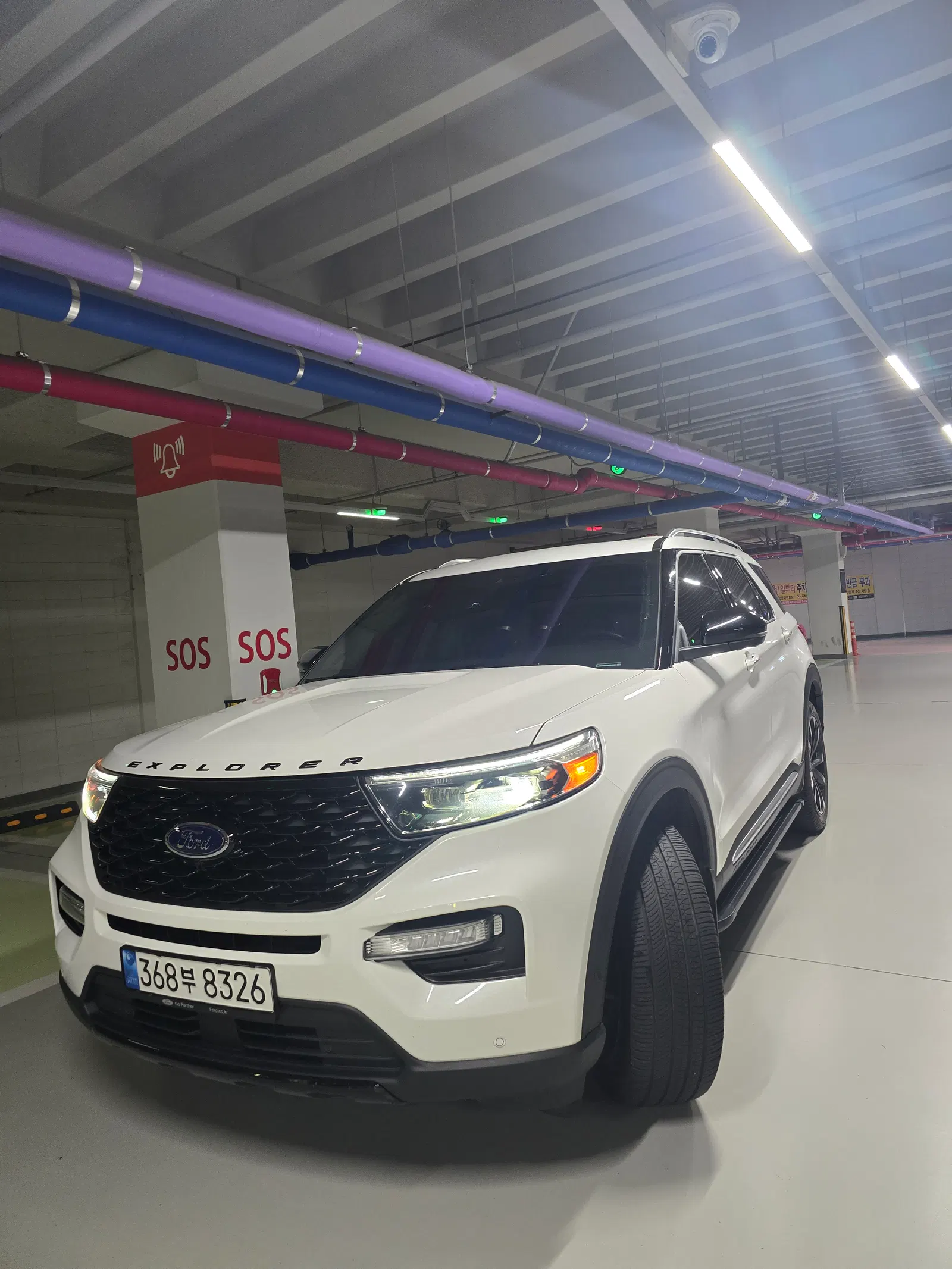 Ford Explorer 6e génération 3.0 Platinum 4WD 2021 — photo 1 sur 12