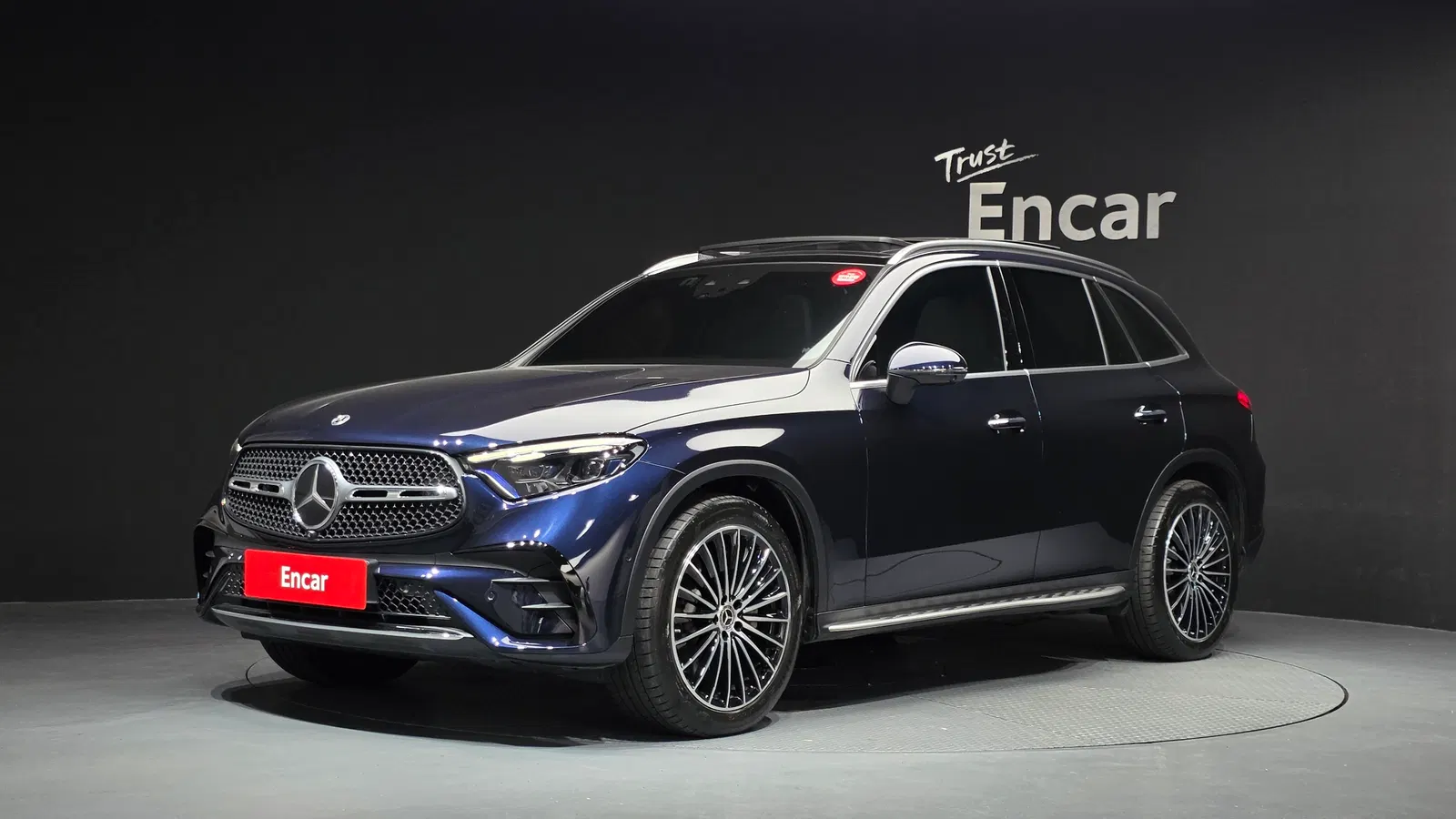 Mercedes-Benz GLC AMG Line · GLC300 4MATIC (X254) 2024 — photo 1 sur 35