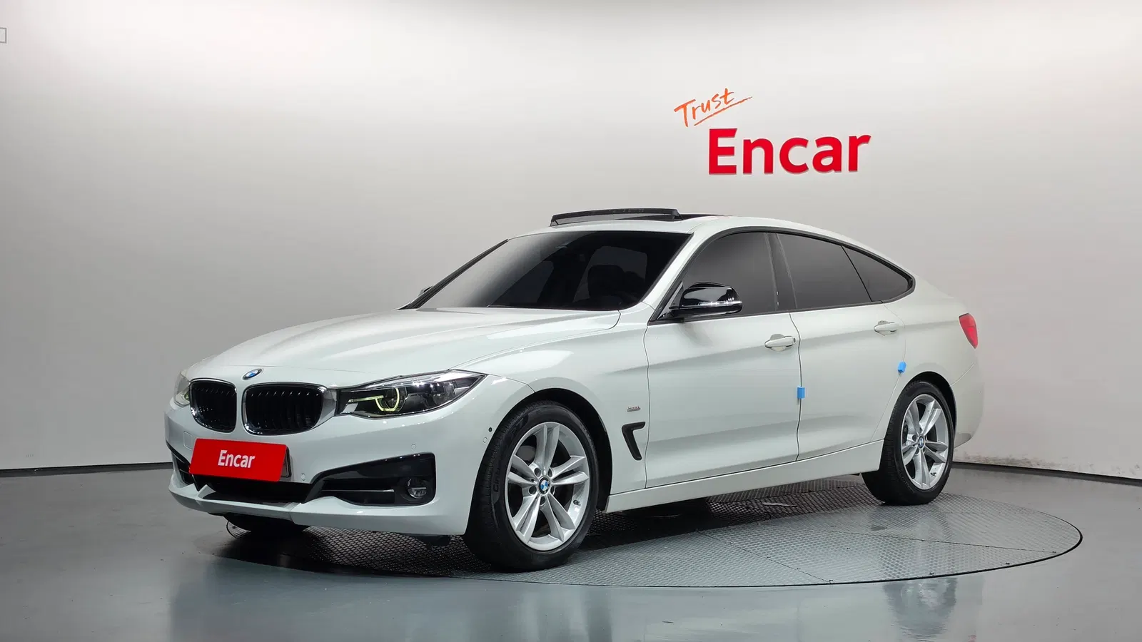 BMW Série 3 GT (F34) GT 320d xDrive Sport 2018 — photo 1 sur 26