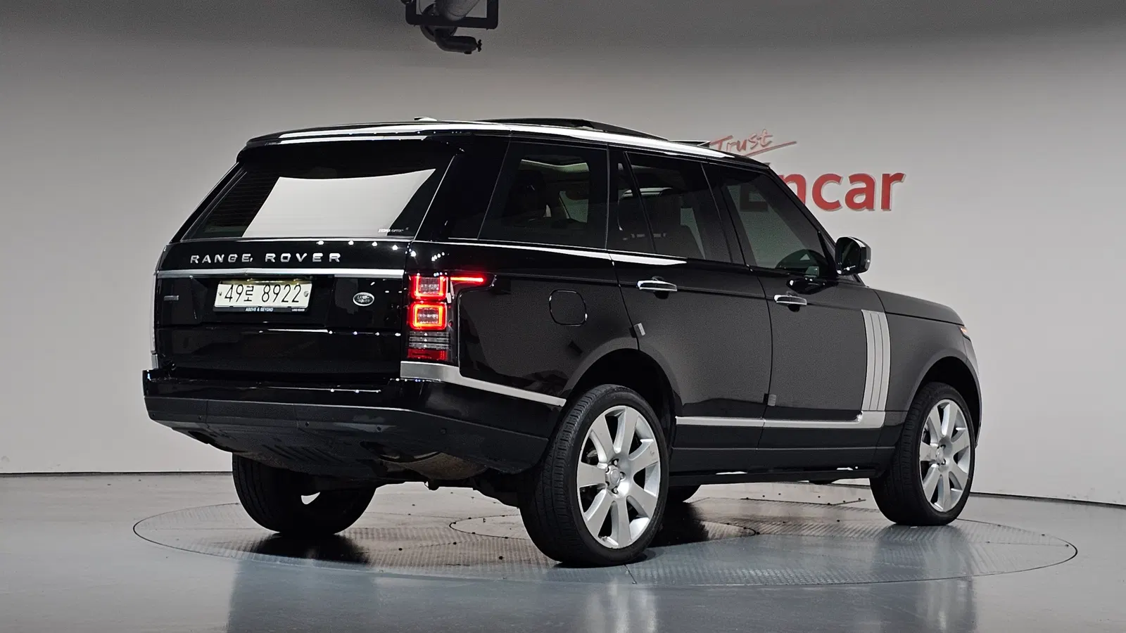 Land Rover Range Rover 4e génération 5.0 SC AB 2016 — photo 1 sur 40