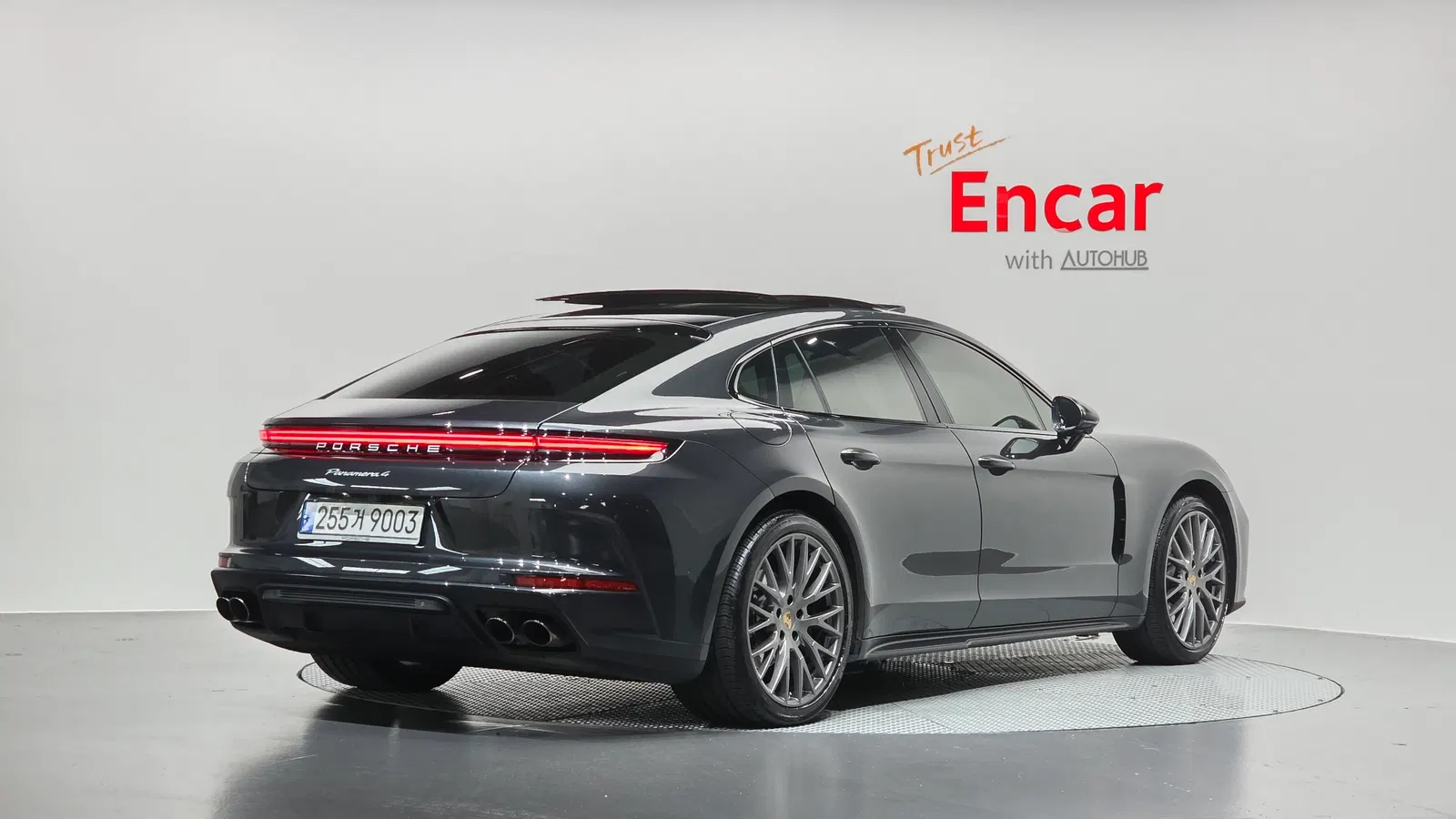 Porsche Panamera (976) 2.9 AWD 2024 — photo 1 sur 35