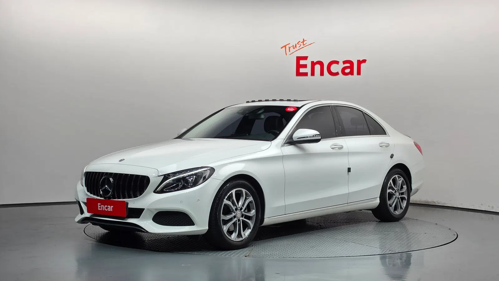 Mercedes-Benz Classe C C220 d Avantgarde (W205) 2017 — photo 1 sur 20