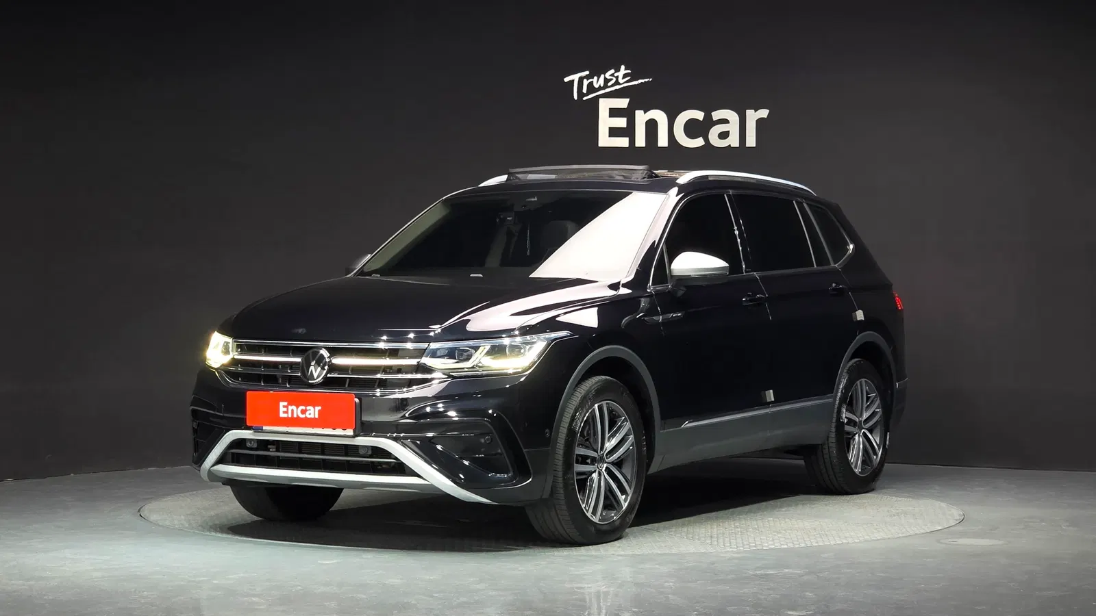 Volkswagen Tiguan Allspace 2.0 TSI Prestige 2023 — photo 1 sur 33