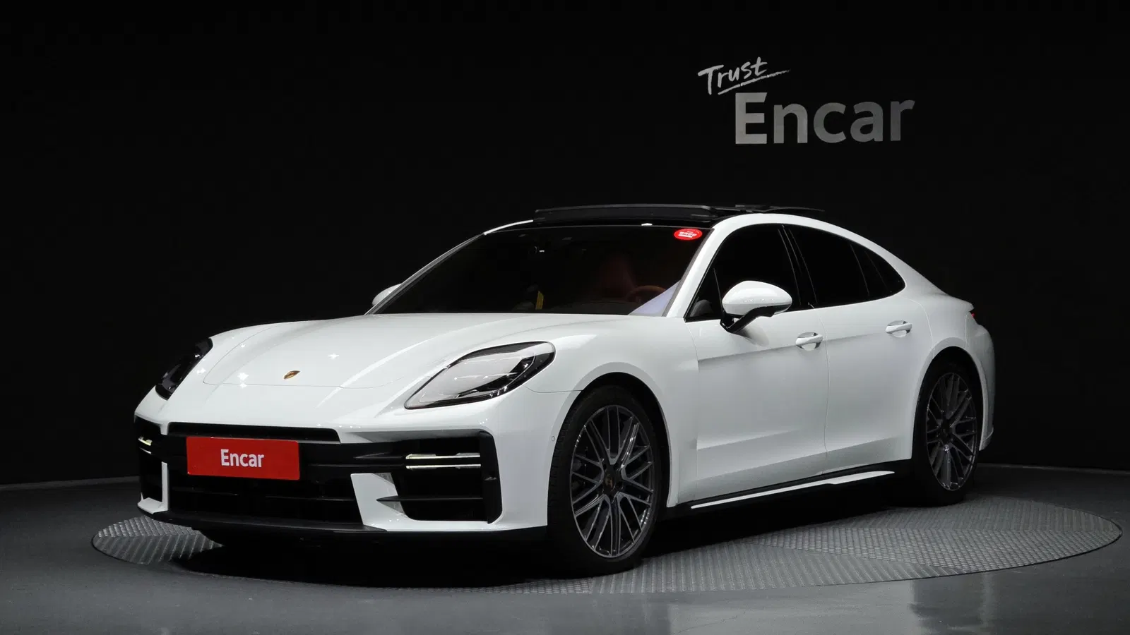 Porsche Panamera (976) 2.9 AWD 2025 — photo 1 sur 36
