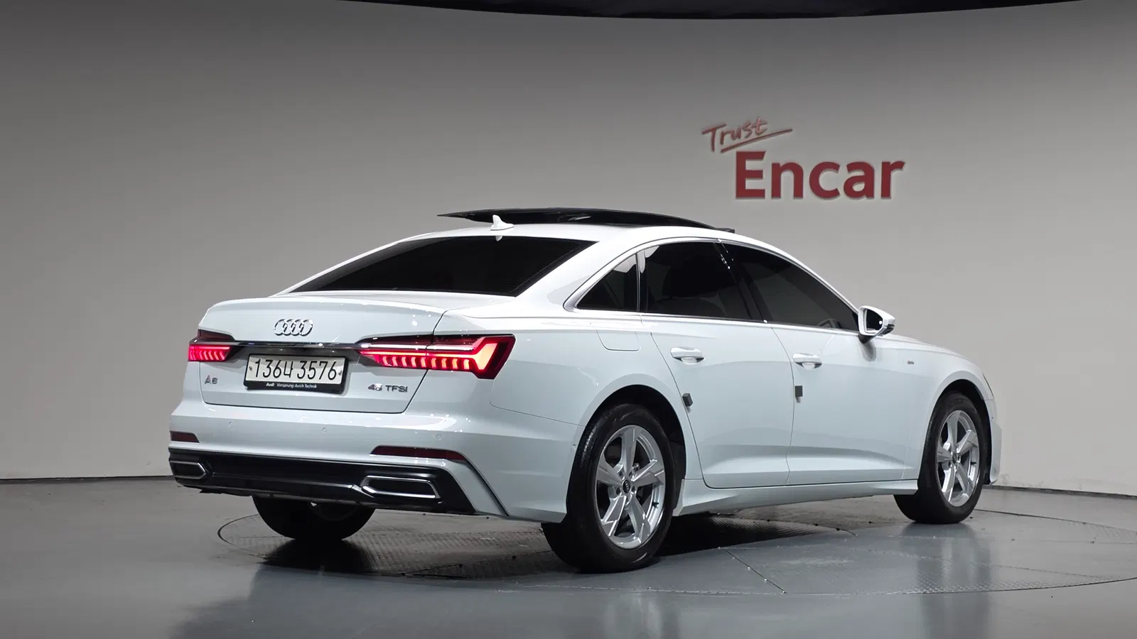 Audi A6 (C8) 45 TFSI 2021 — photo 1 sur 37