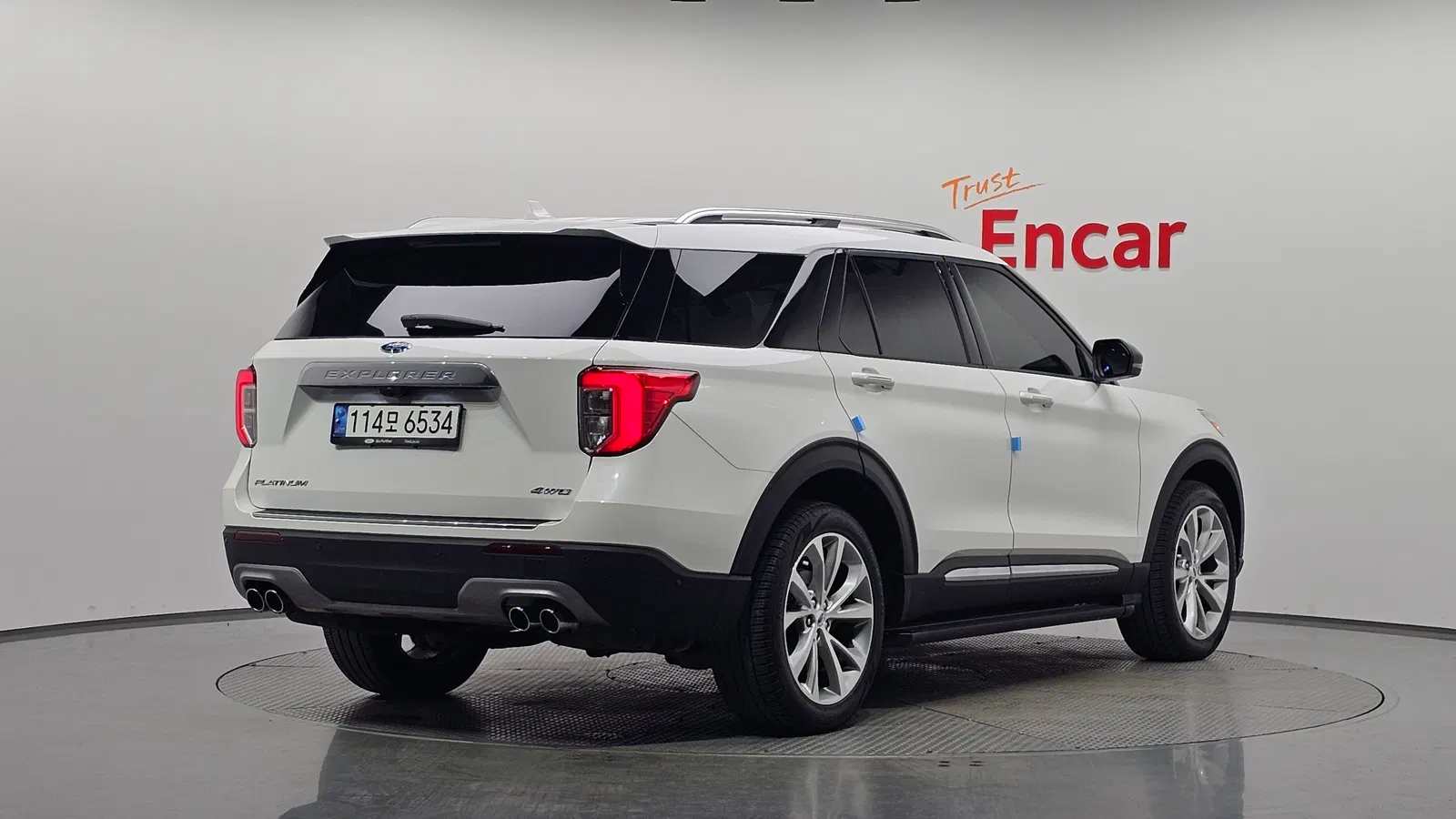 Ford Explorer 6e génération 3.0 Platinum 4WD 2021 — photo 1 sur 40