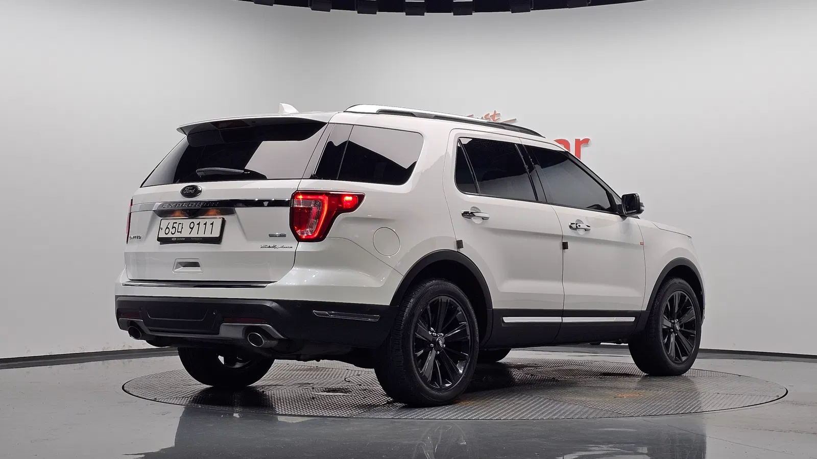 Ford Explorer 2.3 Limited 4WD 2019 — photo 1 sur 37