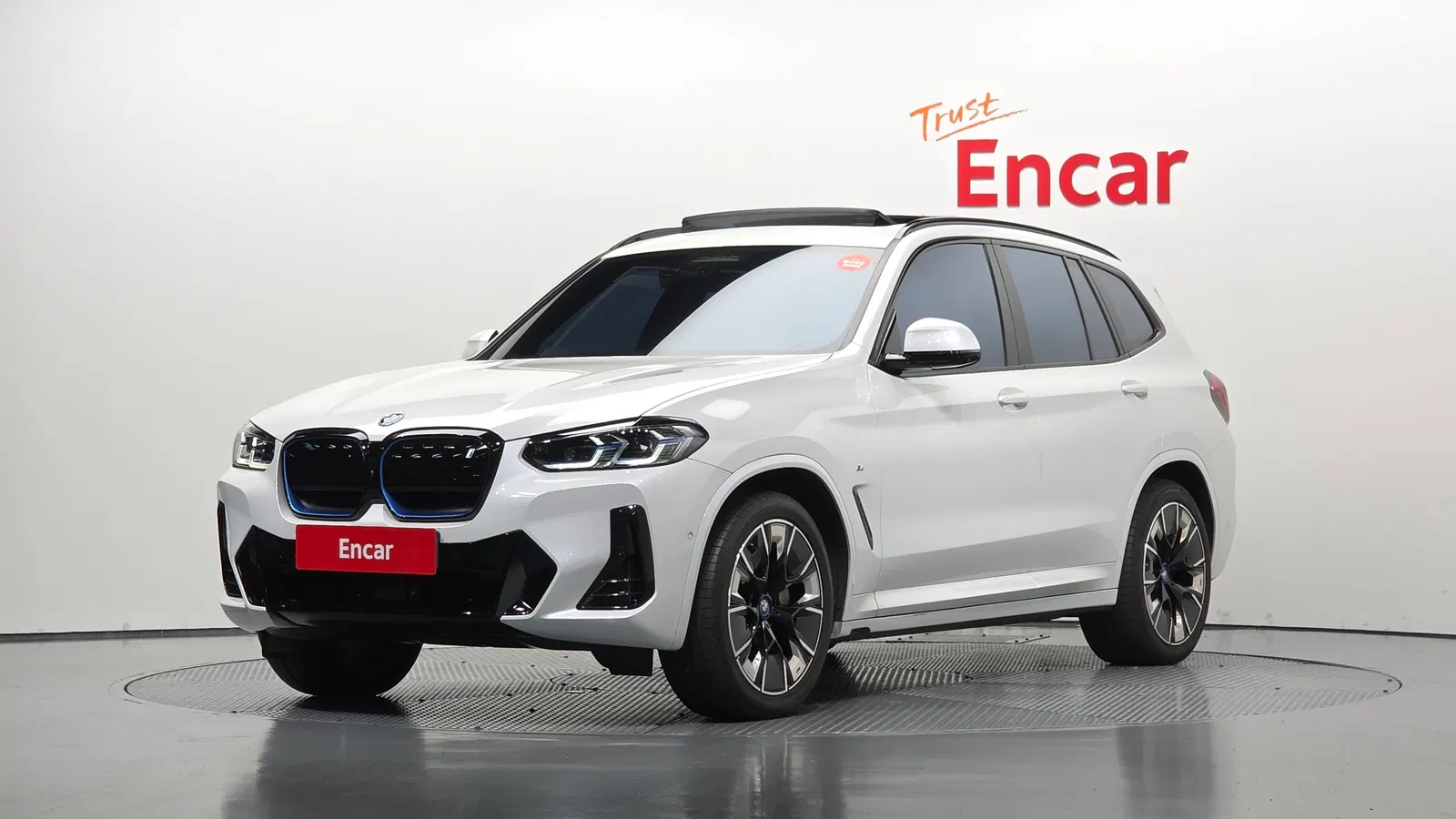 BMW iX3 M Sport 2024 — photo 1 sur 26
