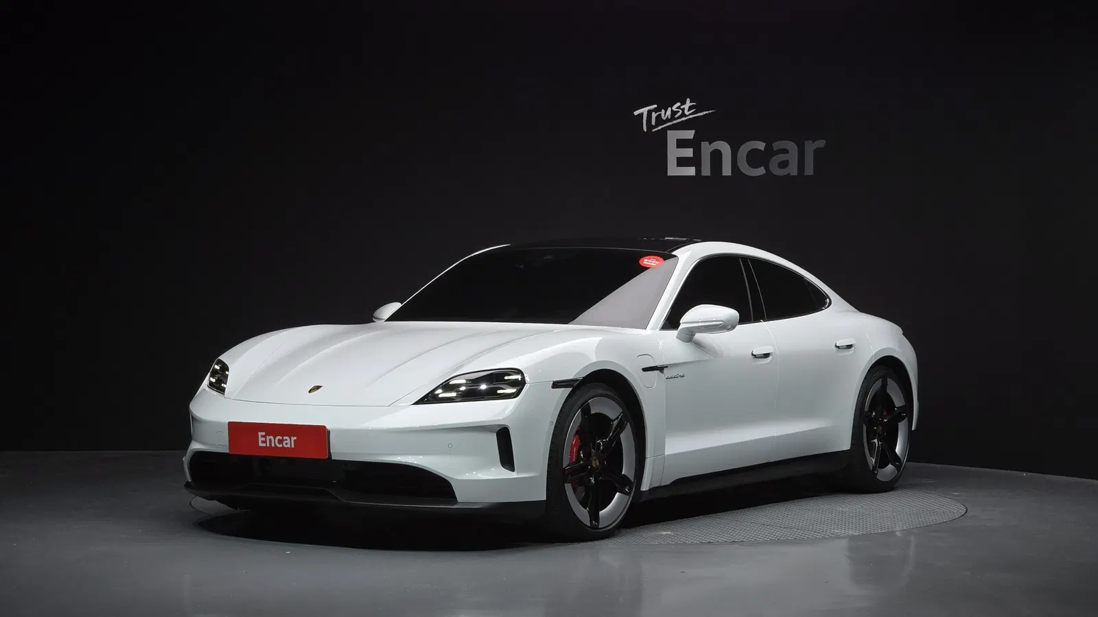 Porsche Taycan 4S 2025 — photo 1 sur 26
