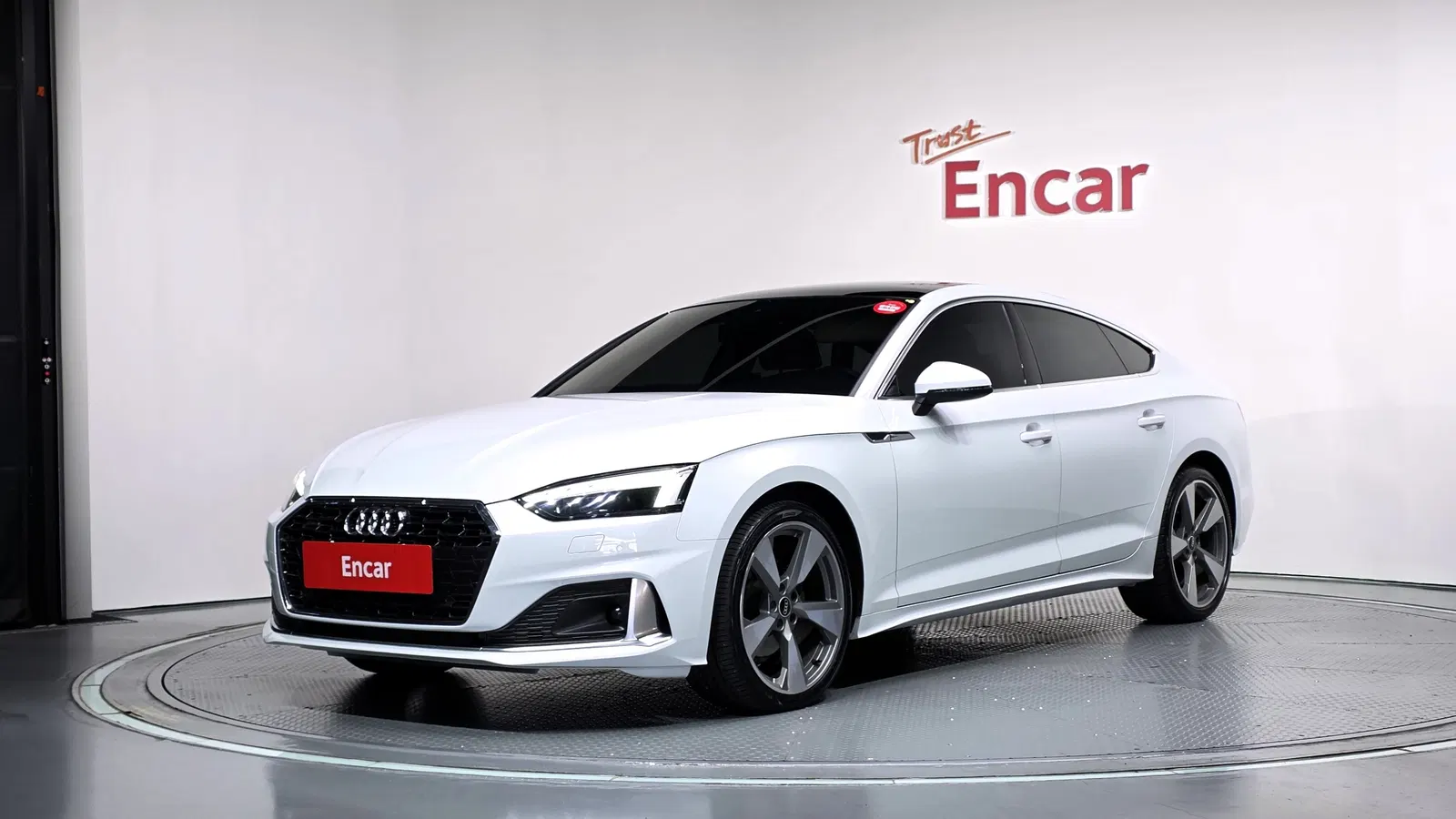 Audi A5 (F5) 40 TFSI Quattro Sportback 2021 — photo 1 sur 31