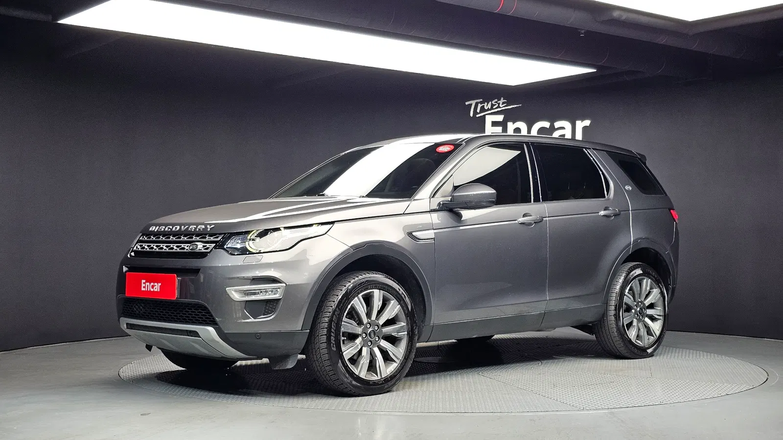Land Rover Discovery Sport 2.0 TD4 HSE Luxury 2018 — photo 1 sur 20