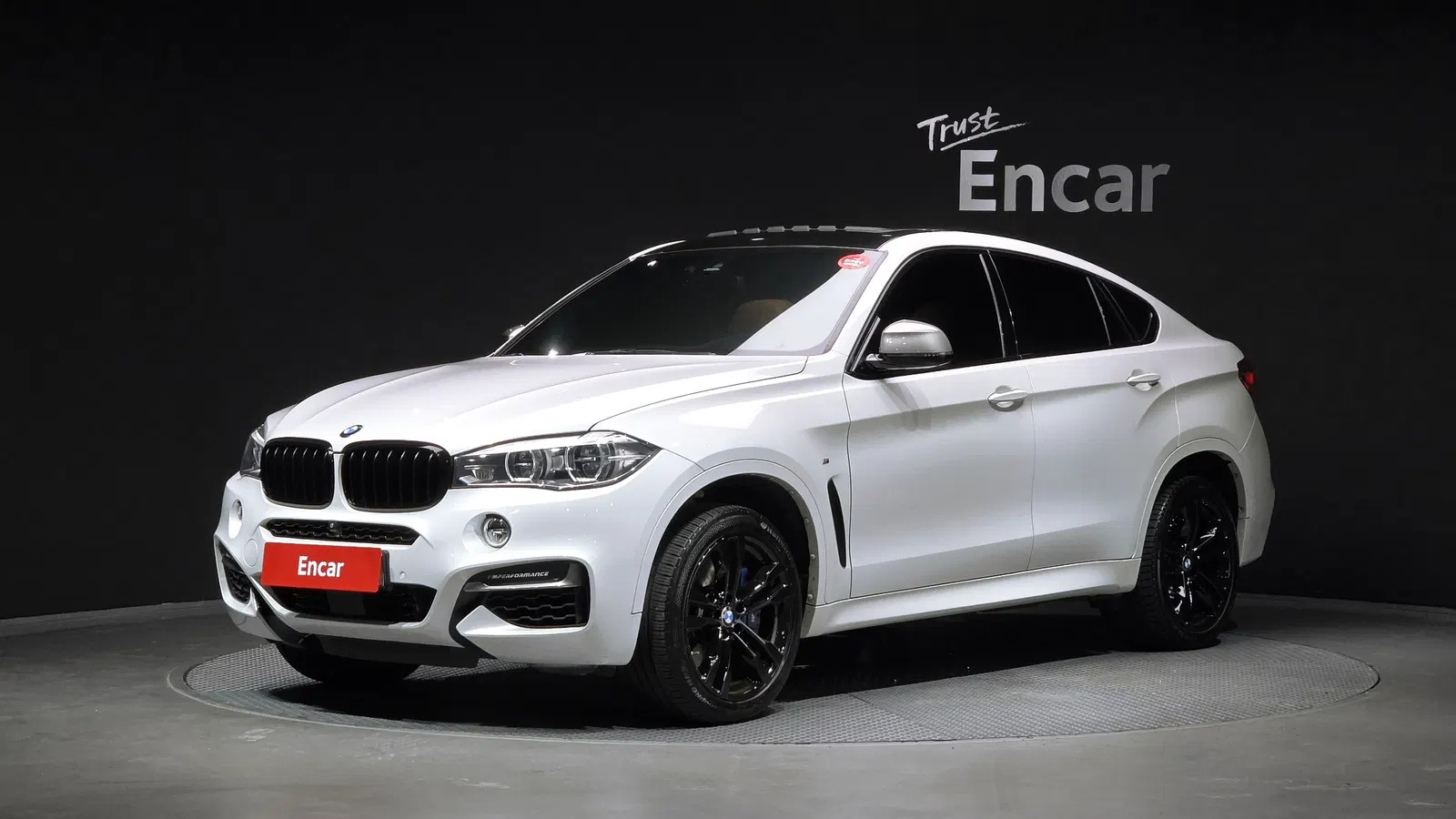 BMW X6 (F16) M50d 2017 — photo 1 sur 20