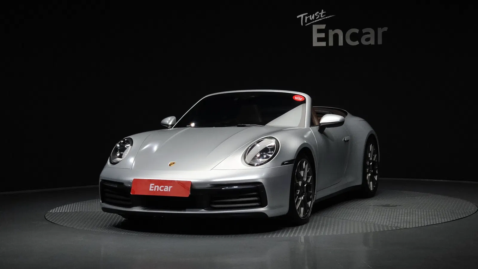Porsche 911 (992) Carrera 4S Cabriolet 2020 — photo 1 sur 38