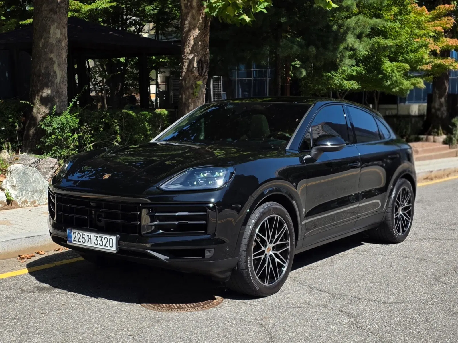 Porsche Cayenne (PO536) 3.0 Coupé 2025 — photo 1 sur 26