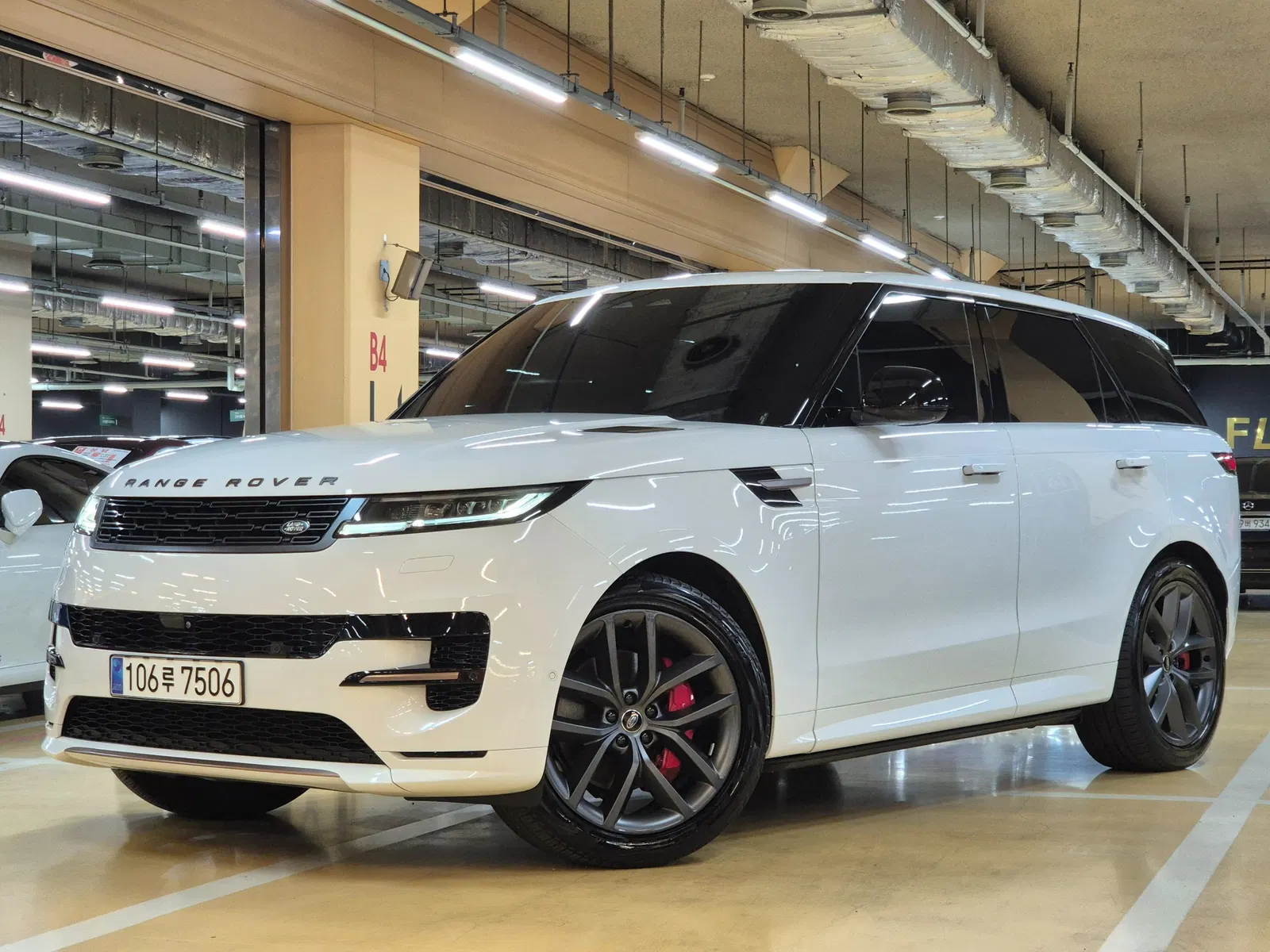 Land Rover Range Rover Sport 3e génération D300 HSE Dynamic 2023 — photo 1 sur 26