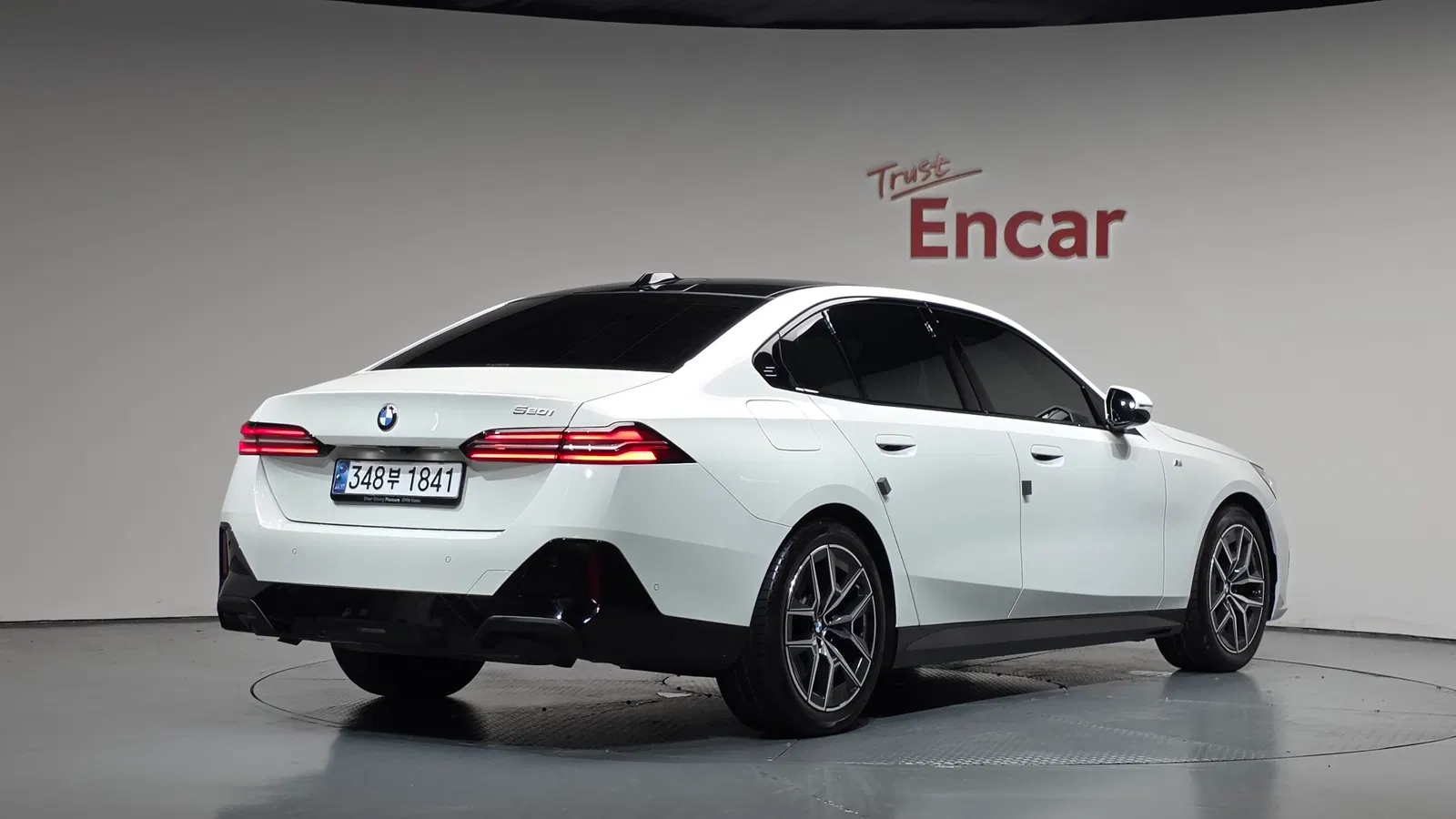 BMW Série 5 (G60) 520i M Sport 2024 — photo 1 sur 37