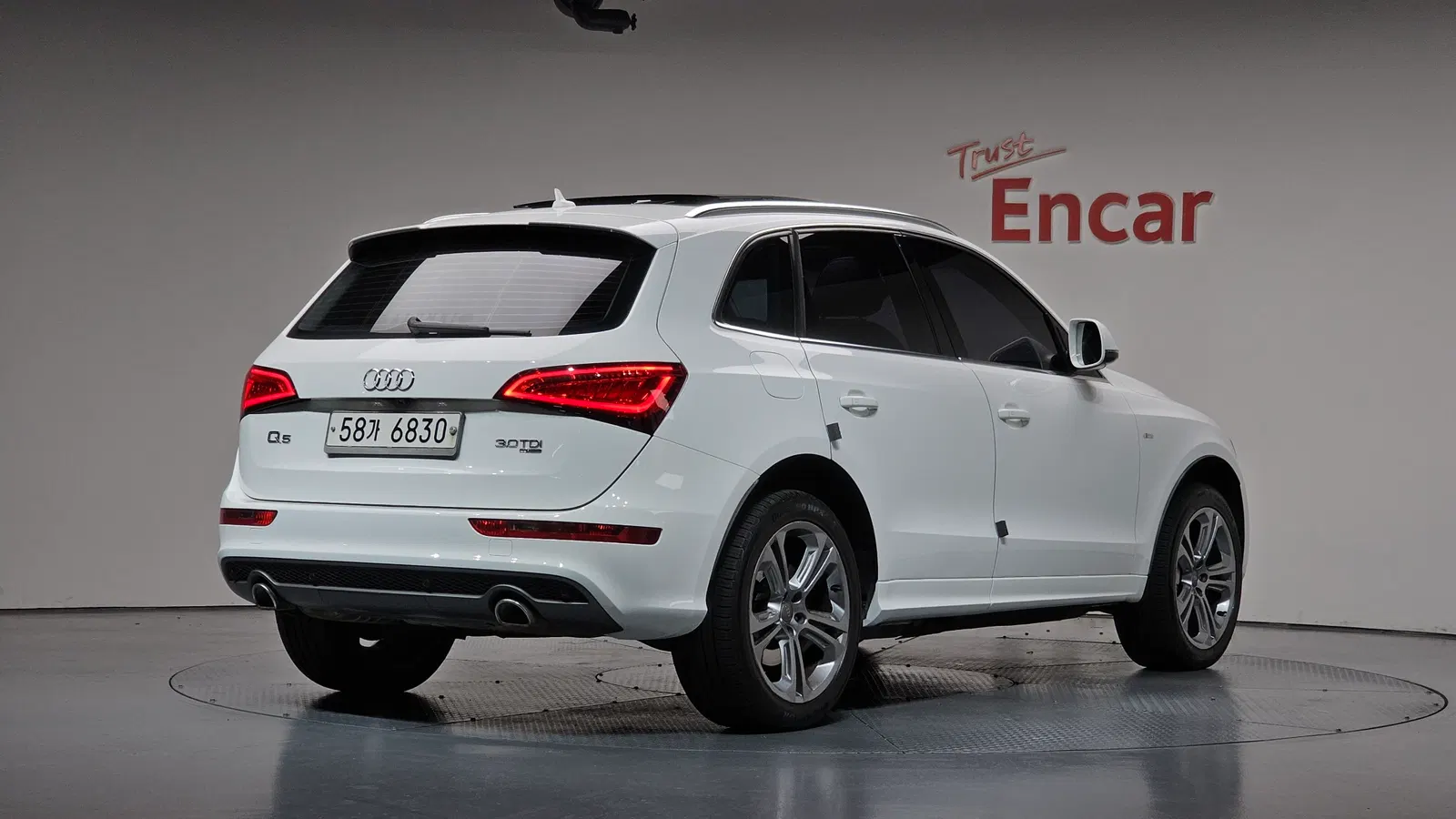 Audi Q5 3.0 TDI Quattro Dynamic 2013 — photo 1 sur 34