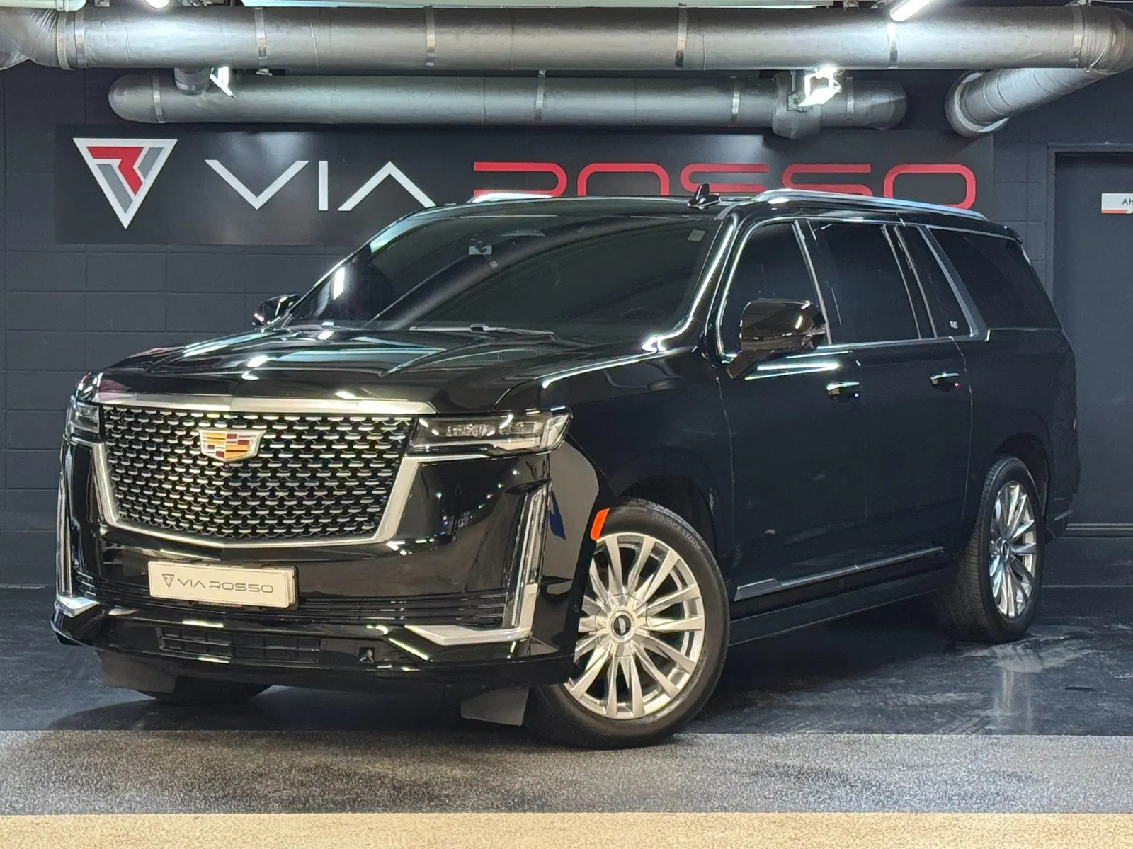 Cadillac Escalade 5e génération 6.2 ESV 2021 — photo 1 sur 26