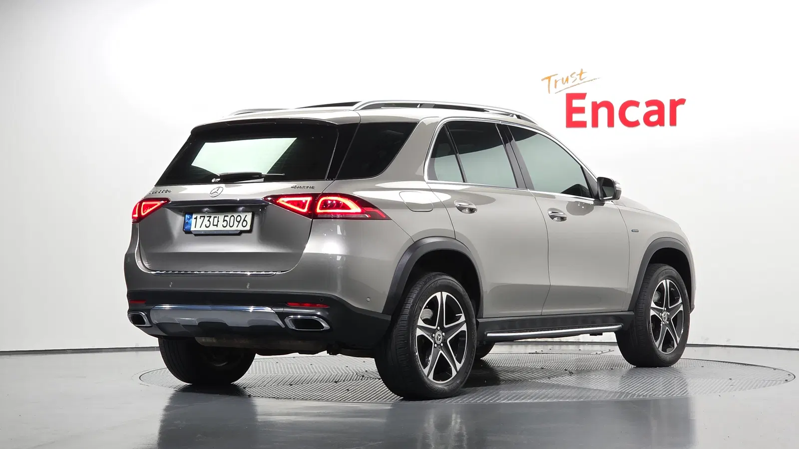 Mercedes-Benz GLE GLE350e 4MATIC (W167) 2021 — photo 1 sur 32