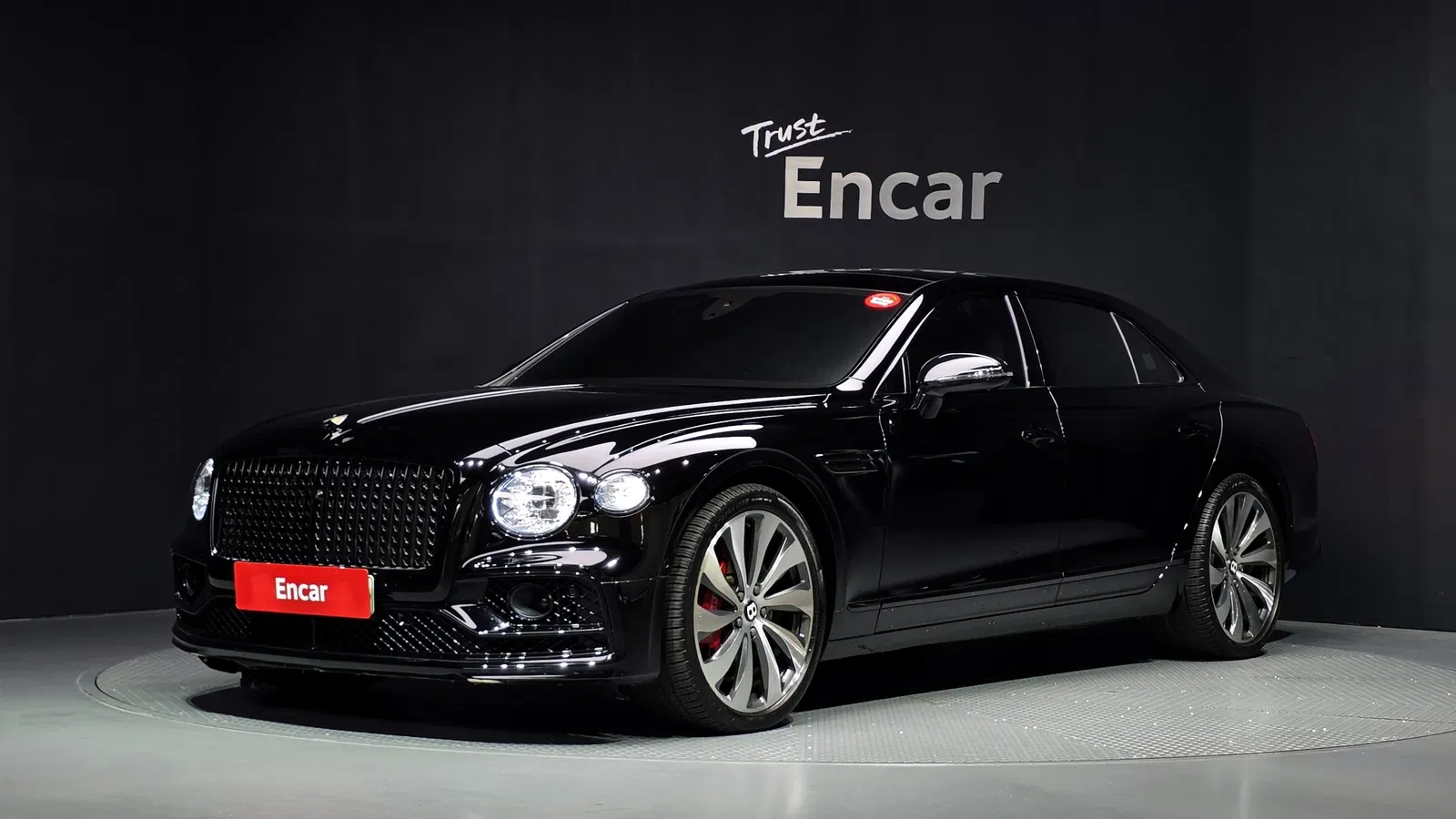 Bentley Flying Spur 3e génération 4.0 2022 — photo 1 sur 34