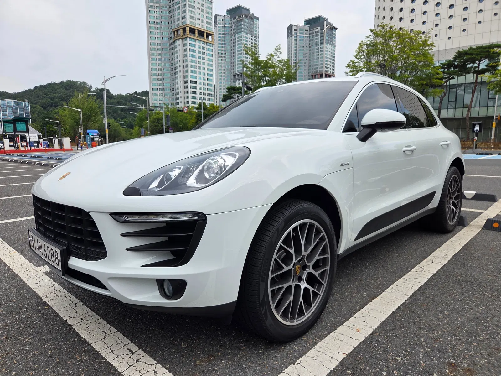 Porsche Macan 3.0 S Diesel 2017 — photo 1 sur 20