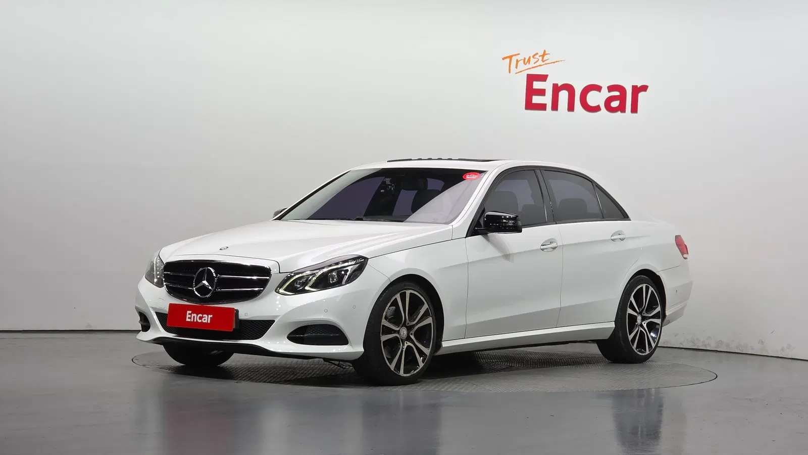 Mercedes-Benz Classe E E220 BlueTEC Avantgarde Sport (W212) 2015 — photo 1 sur 20