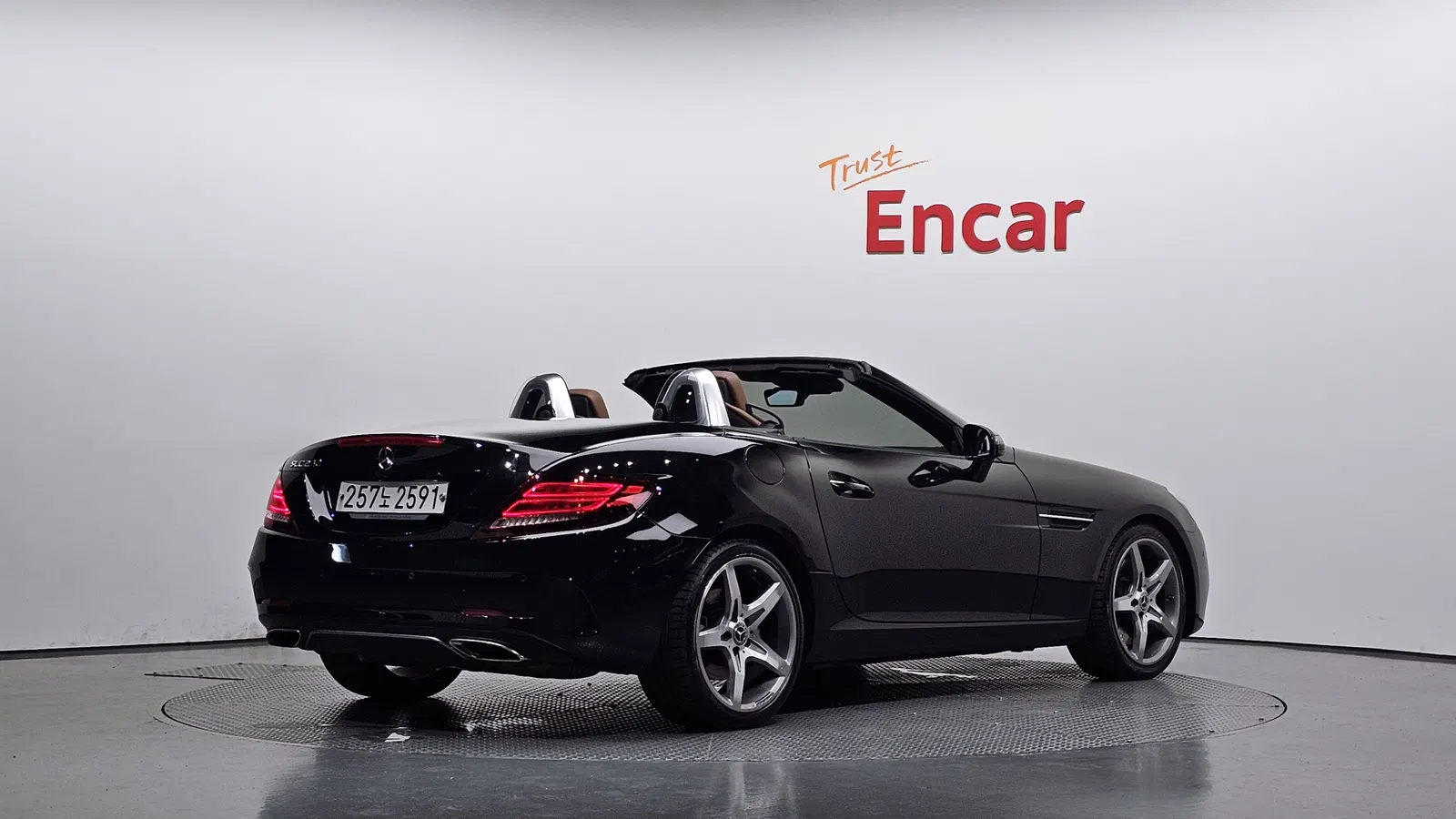 Mercedes-Benz SLC SLC250 (R172) 2019 — photo 1 sur 36