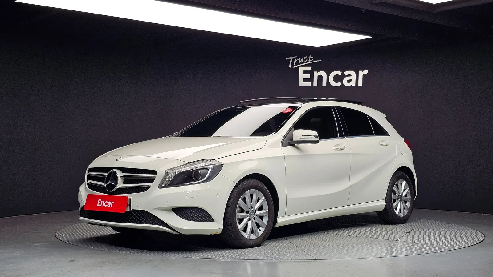 Mercedes-Benz Classe A A200 CDI Style (W176) 2014 — photo 1 sur 20