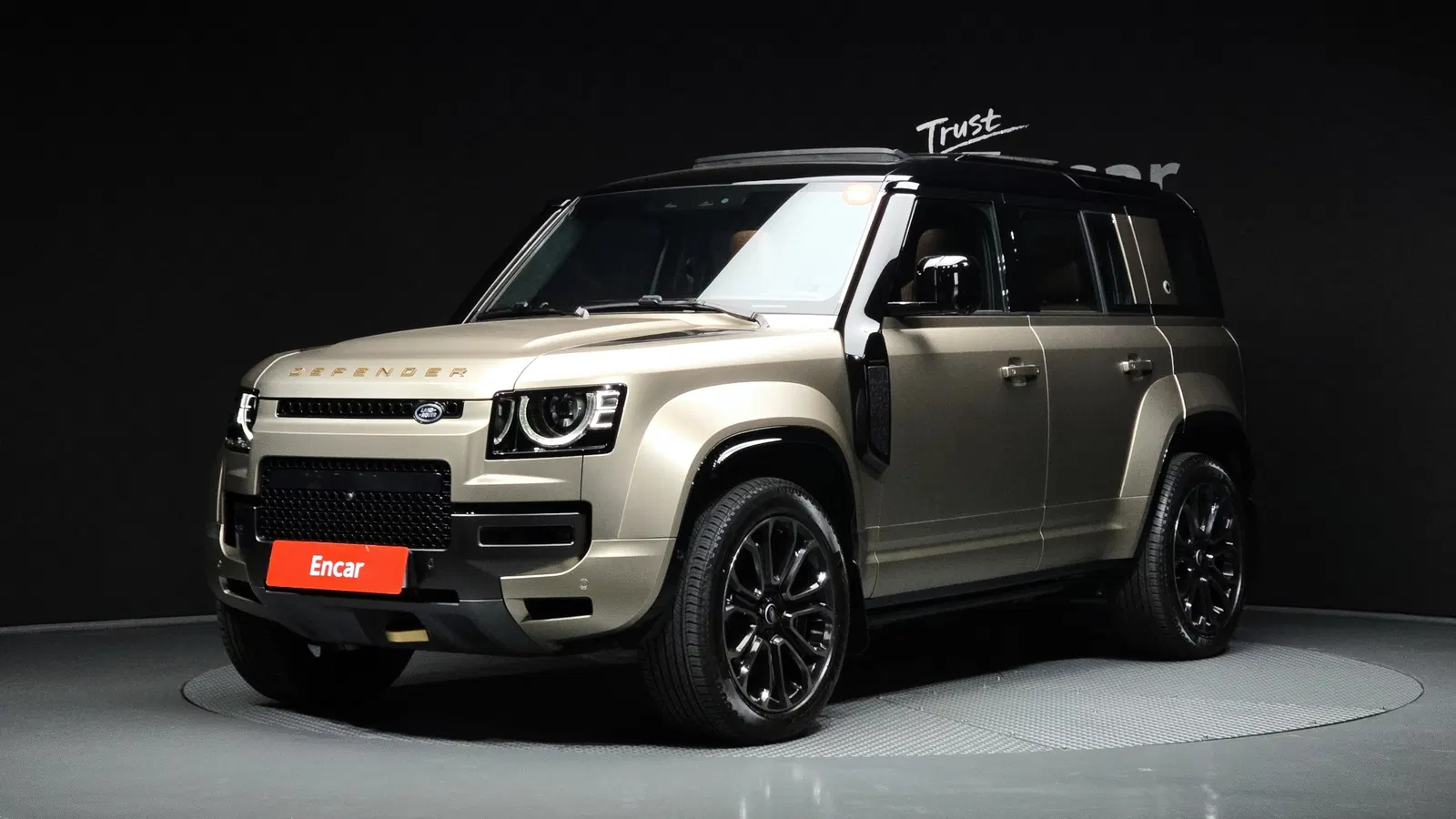Land Rover Defender (L663) 110 P635 Octa 2025 — photo 1 sur 20