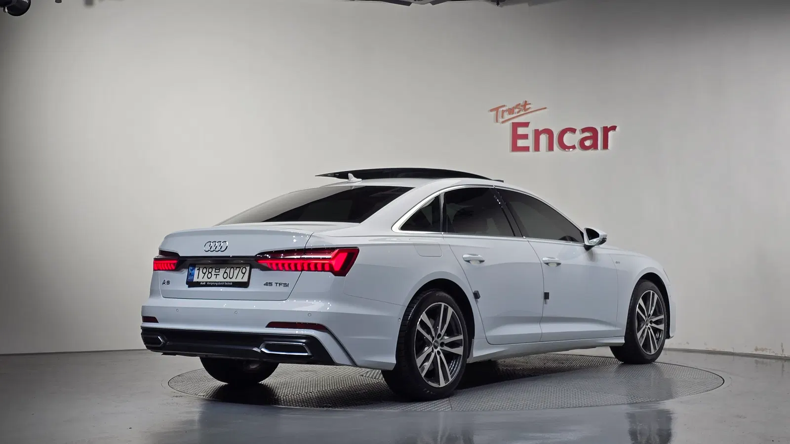 Audi A6 (C8) 45 TFSI Premium 2023 — photo 1 sur 34