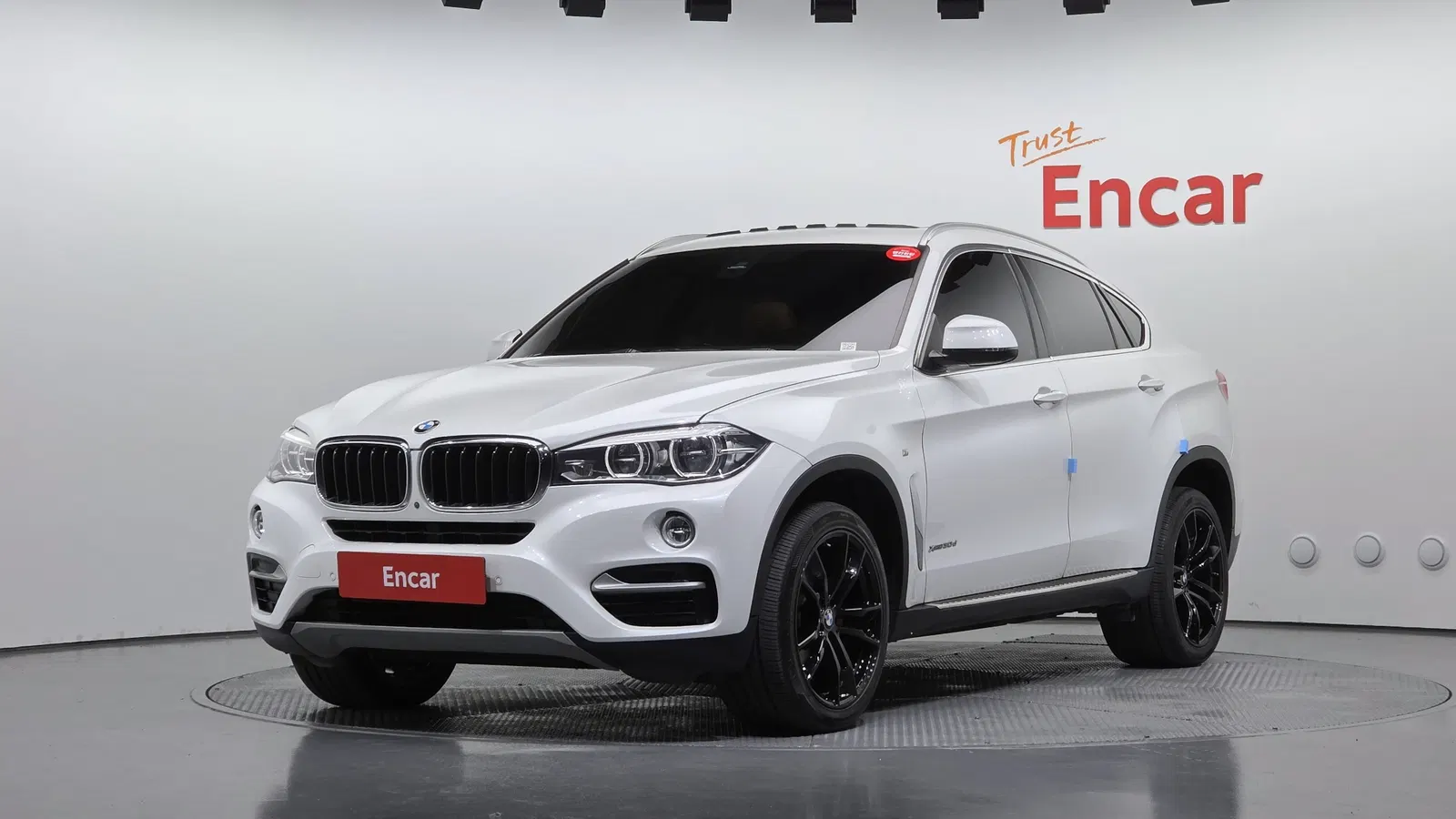 BMW X6 (F16) xDrive 30d 2017 — photo 1 sur 20