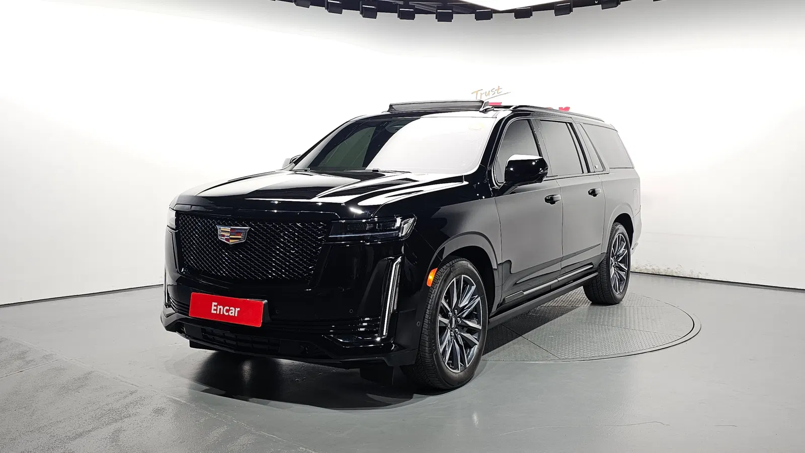 Cadillac Escalade 5e génération 6.2 ESV 2023 — photo 1 sur 45
