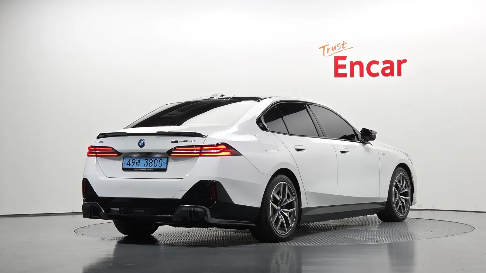BMW i5 (G60) eDrive 40 M Sport 2024 — photo 1 sur 33
