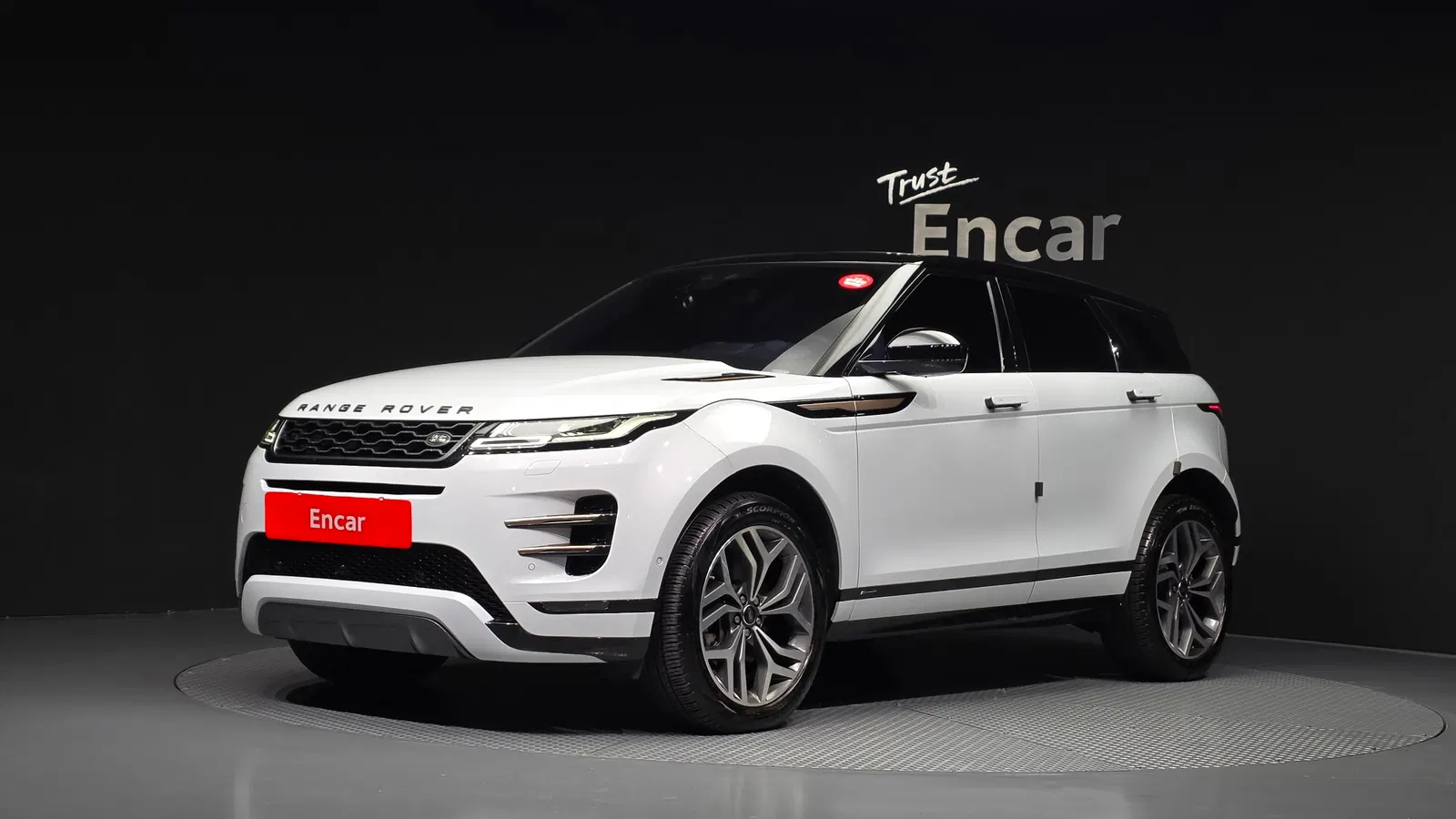 Land Rover Range Rover Evoque 2e génération D180 First Edition 2020 — photo 1 sur 31