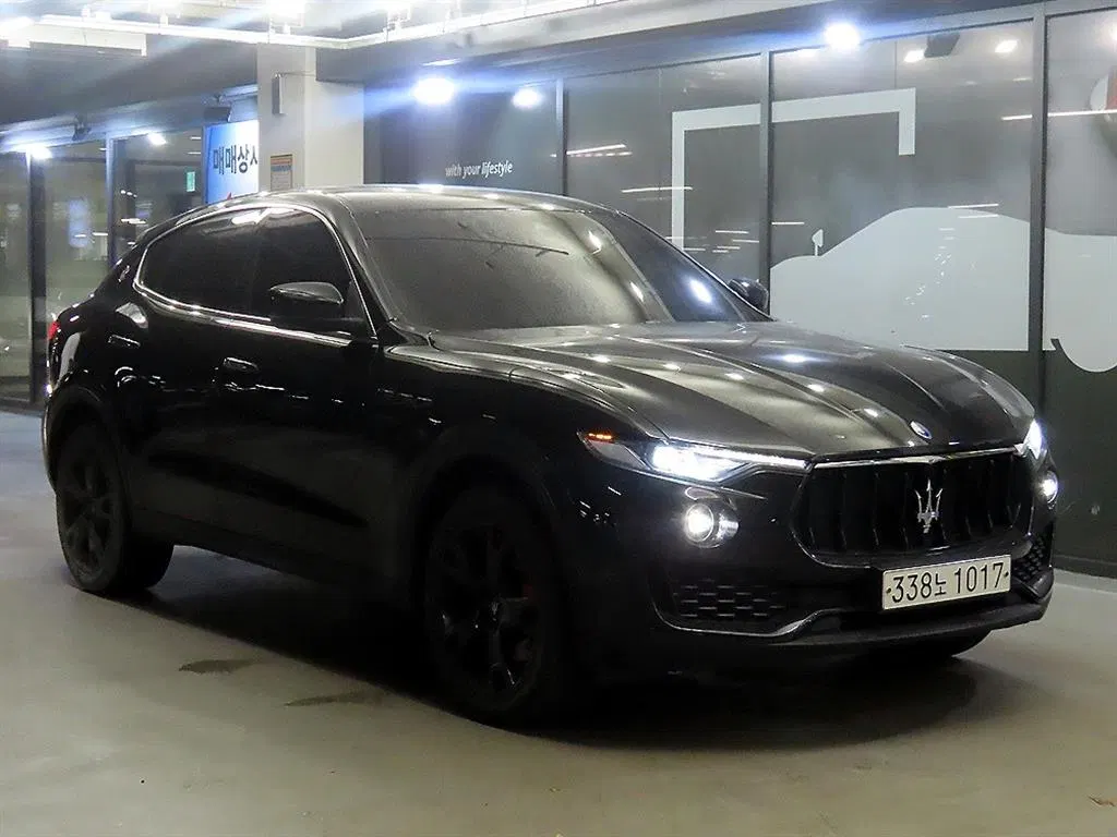 Maserati Levante 3.0 Diesel AWD Sport 2018 — photo 1 sur 20