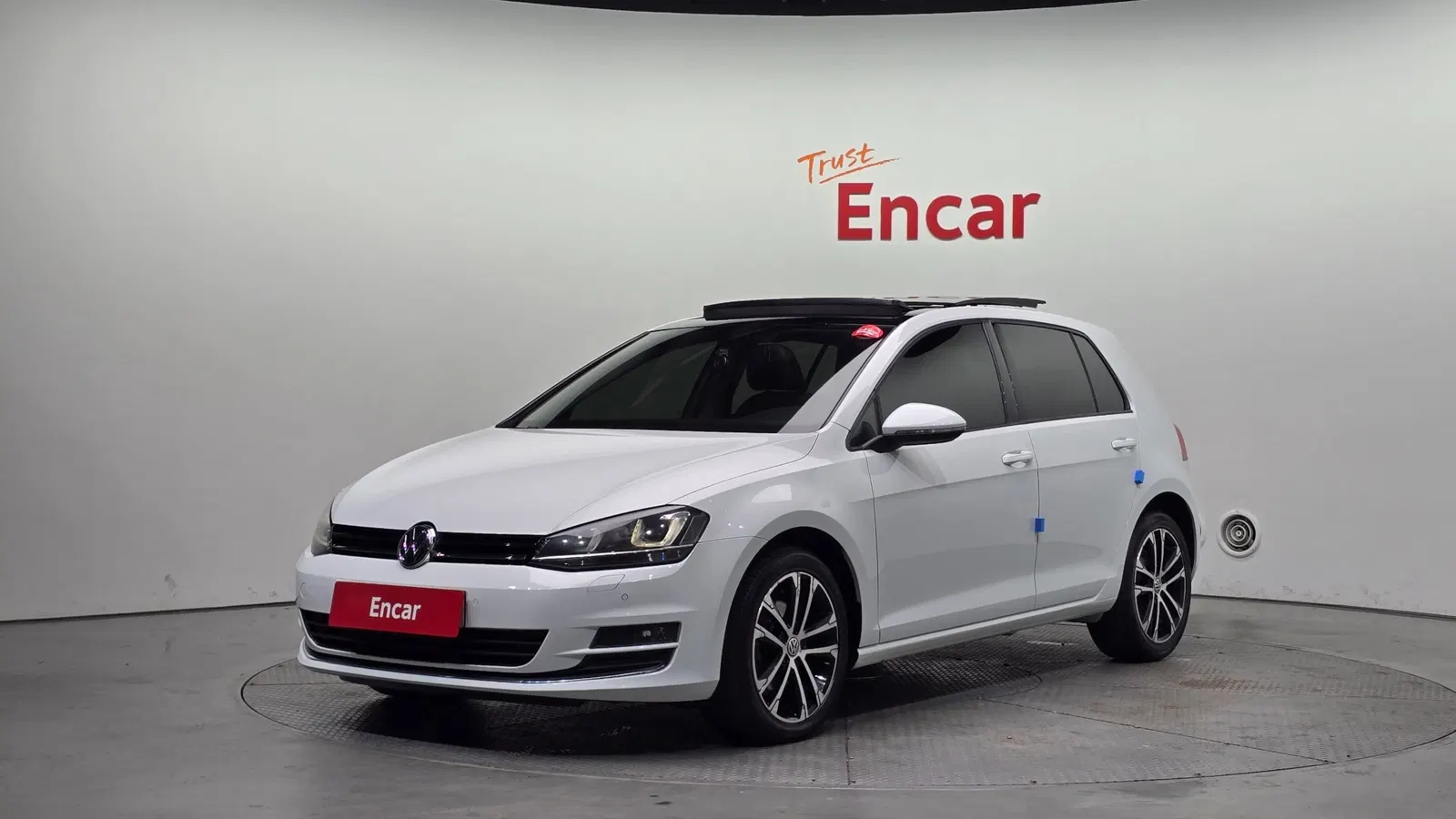 Volkswagen Golf 7e génération 2.0 TDI Premium 2015 — photo 1 sur 26