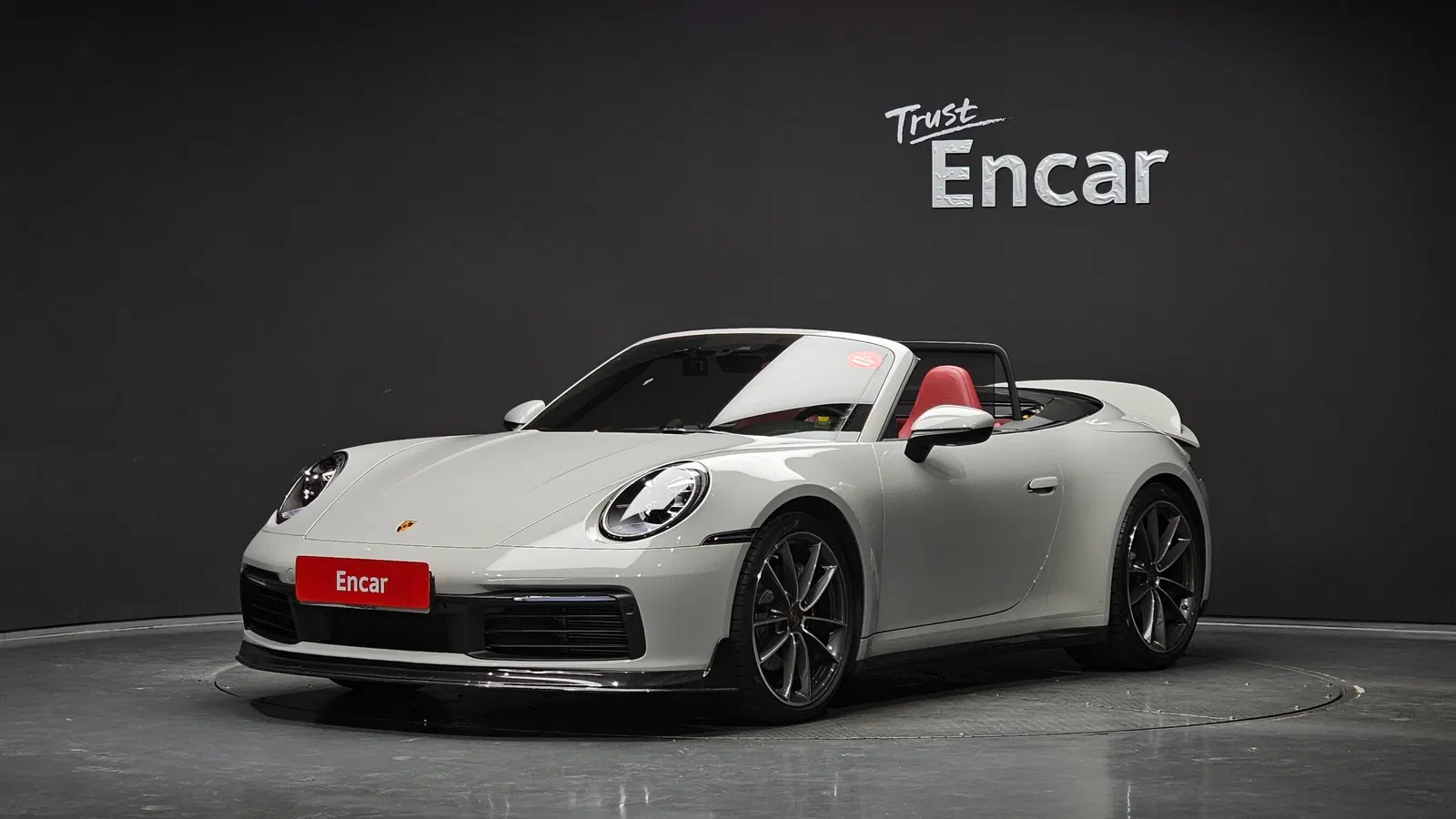 Porsche 911 (992) Carrera 4 Cabriolet 2021 — photo 1 sur 20