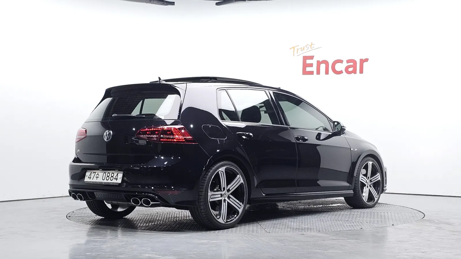 Volkswagen Golf 7e génération 2.0 R 2016 — photo 1 sur 30