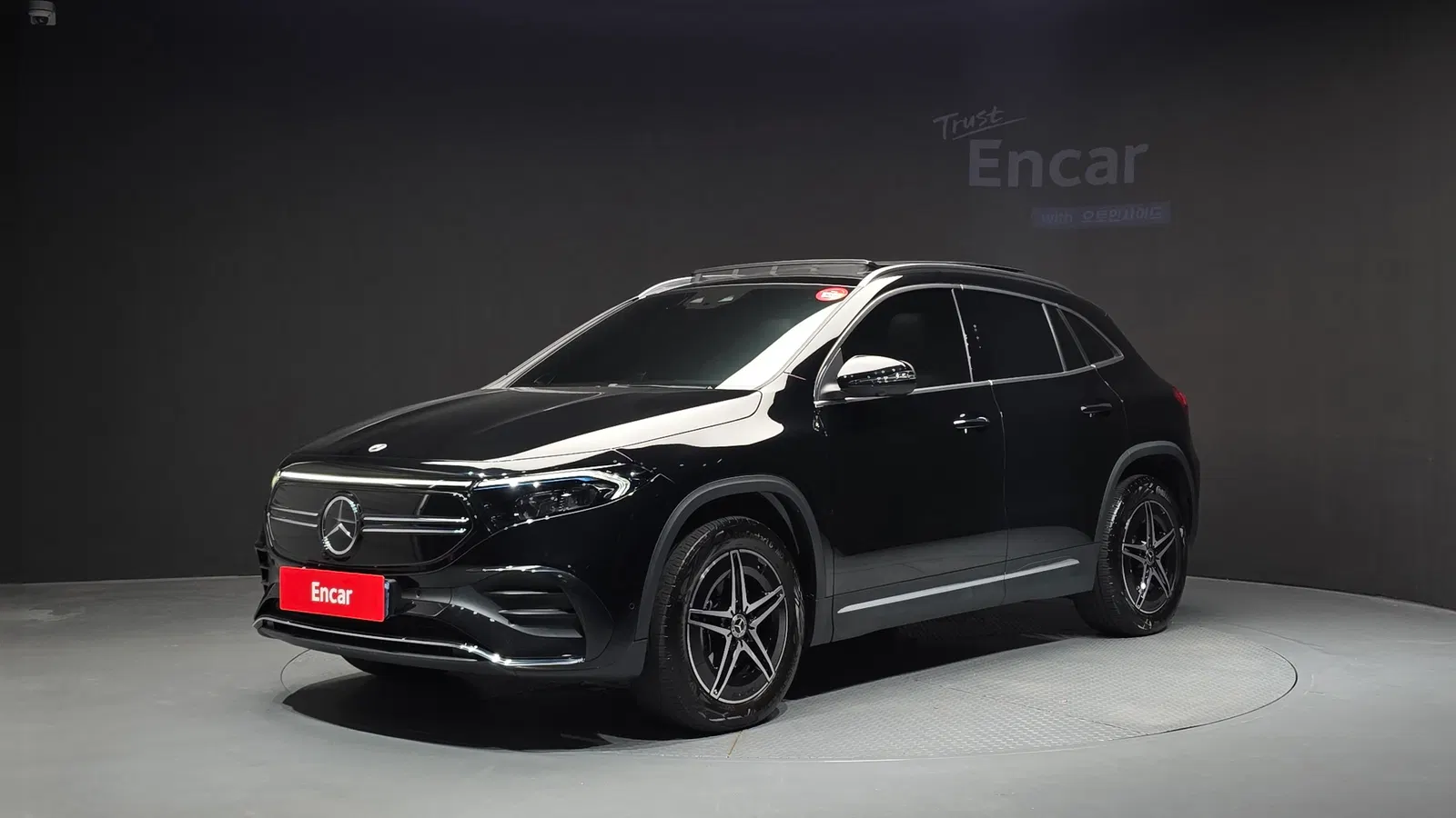 Mercedes-Benz EQA AMG Line · EQA250 (H243) 2023 — photo 1 sur 32