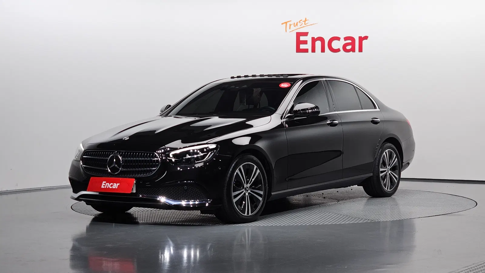 Mercedes-Benz Classe E E250 Avantgarde (W213) 2022 — photo 1 sur 20