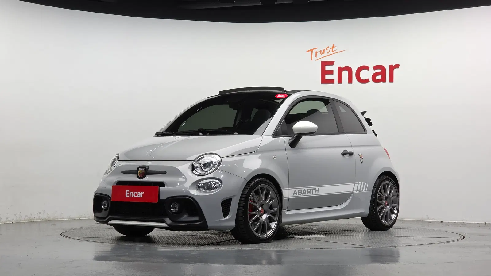 Fiat 500C Abarth 2020 — photo 1 sur 36
