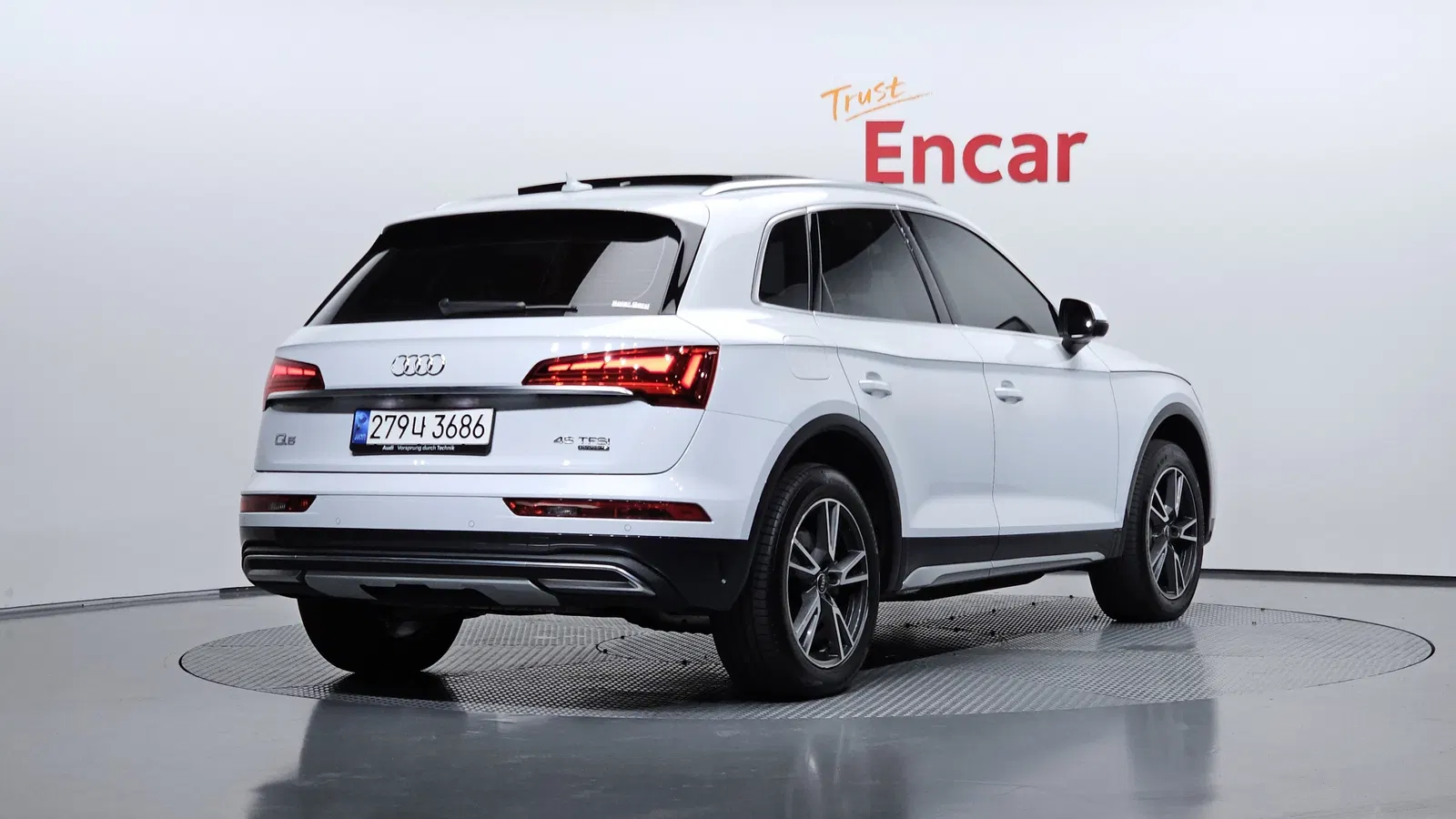 Audi Q5 (FY) 45 TFSI Quattro 2022 — photo 1 sur 32