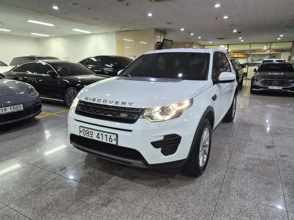 Land Rover Discovery Sport 2.0 TD4 SE (150 ch) 2017 — photo 1 sur 26