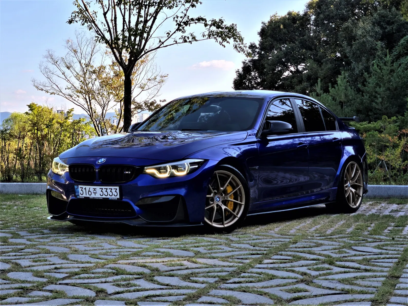 BMW M3 (F80) M3 Sedan 2016 — photo 1 sur 26
