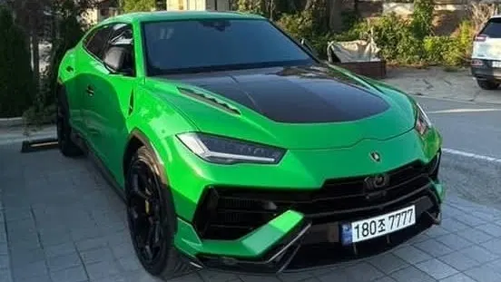 Lamborghini Urus 4.0 V8 Performante 2024 — photo 1 sur 16