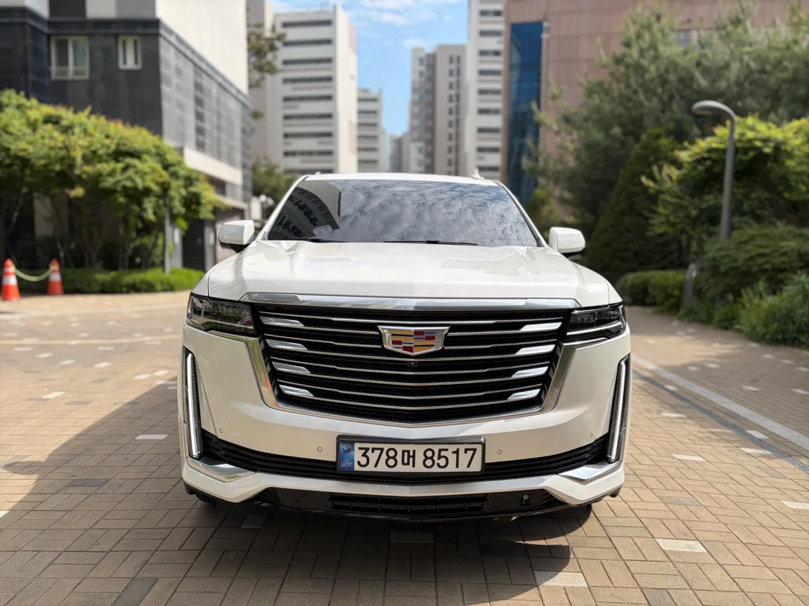 Cadillac Escalade 5e génération 6.2 2022 — photo 1 sur 20